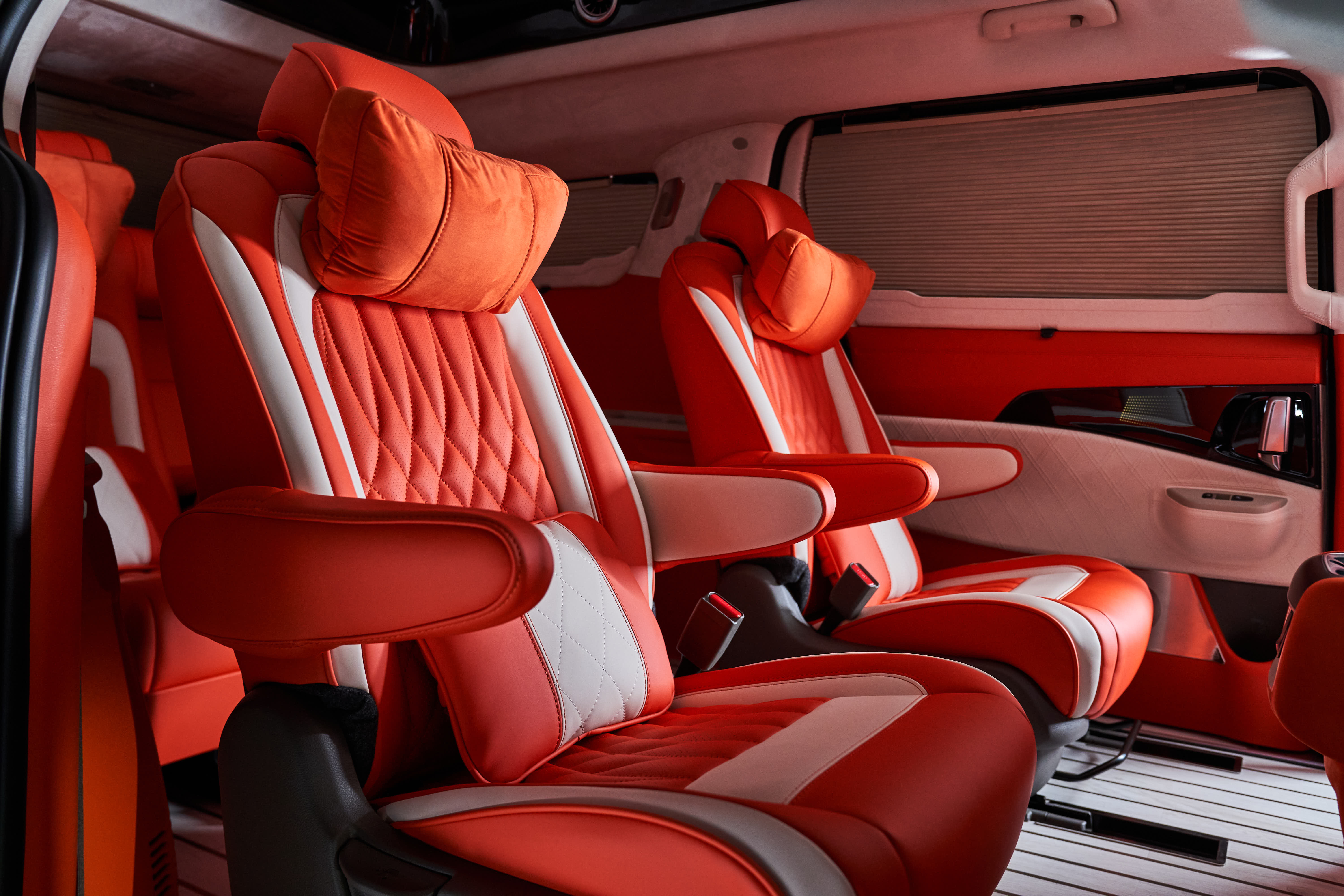 CN카니발 하이리무진