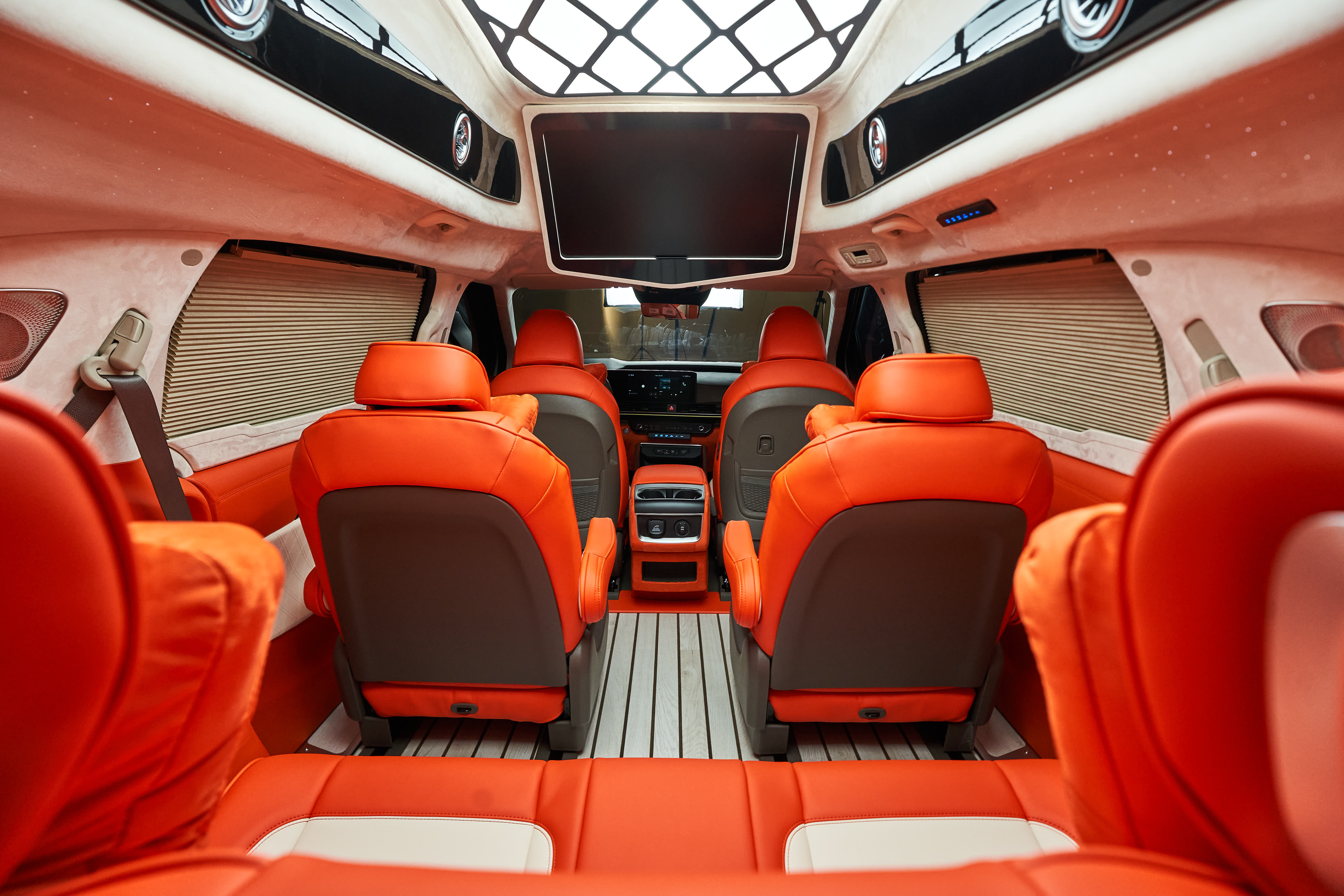 CN카니발 하이리무진