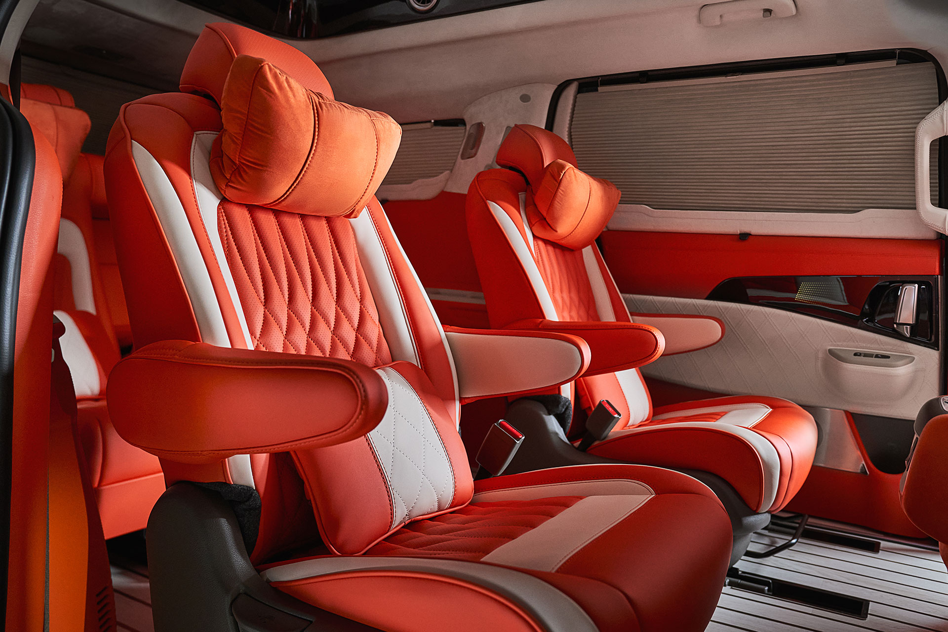 CN카니발 하이리무진