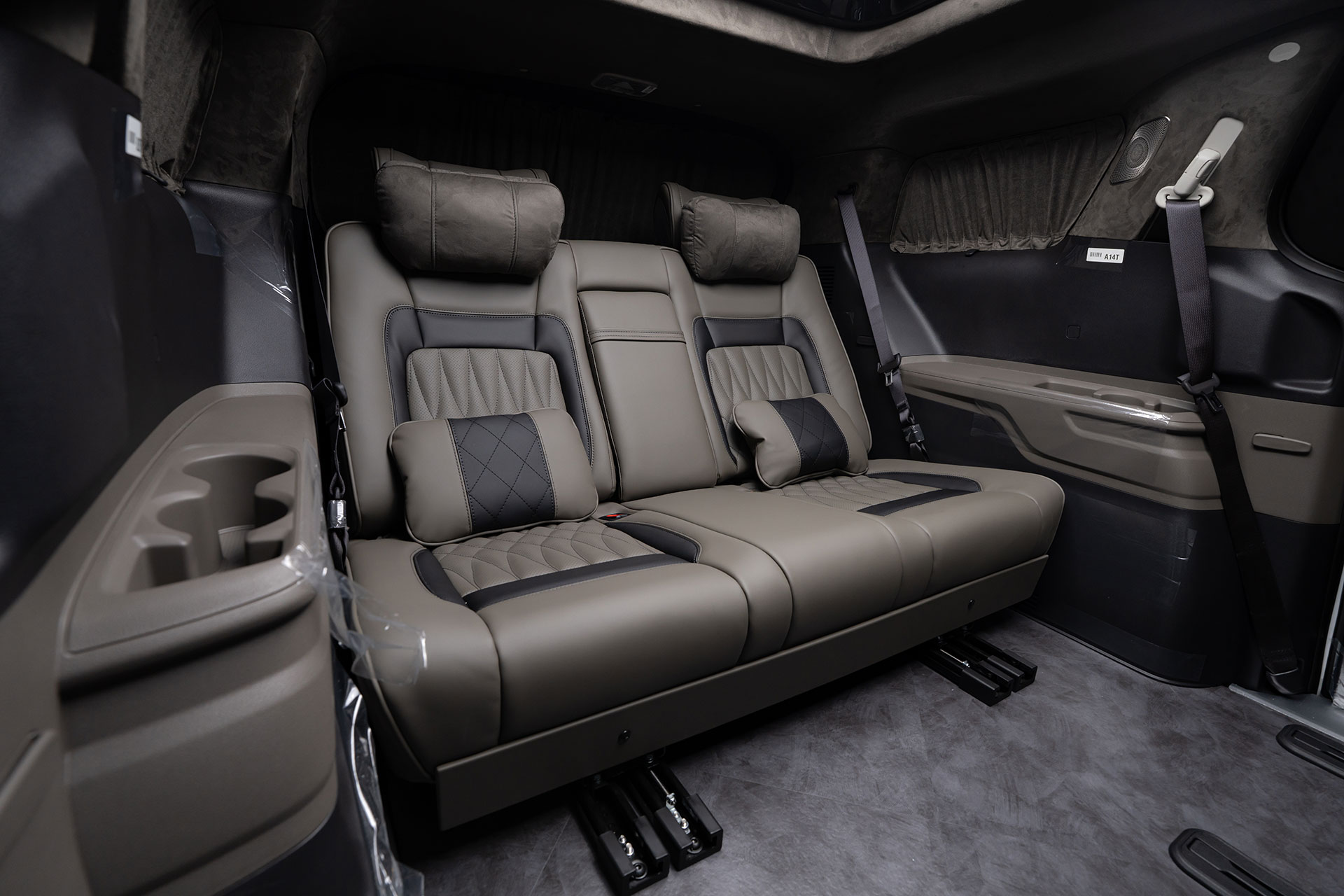 CN카니발 하이리무진