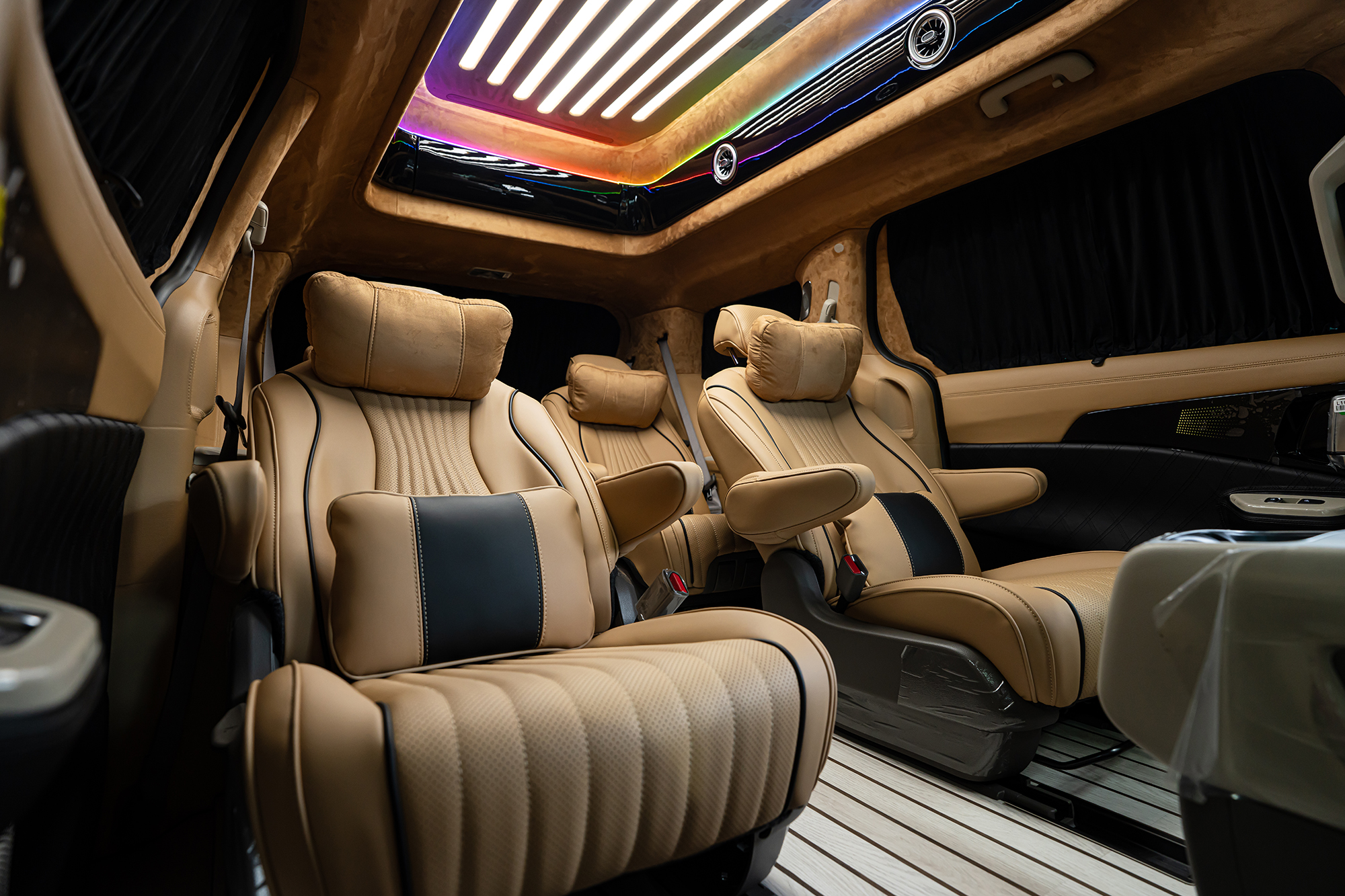 CN카니발 하이리무진