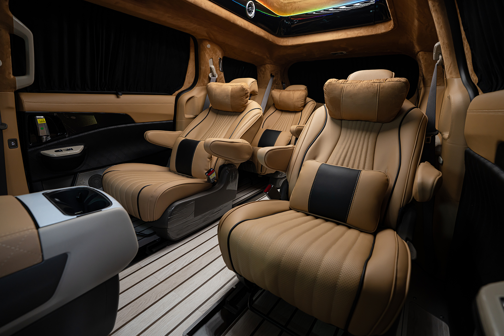 CN카니발 하이리무진