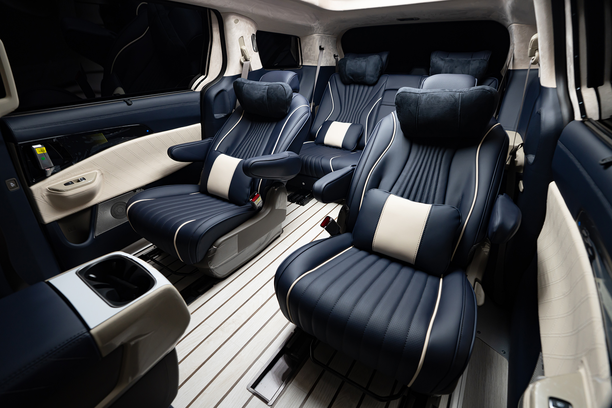 CN카니발 하이리무진