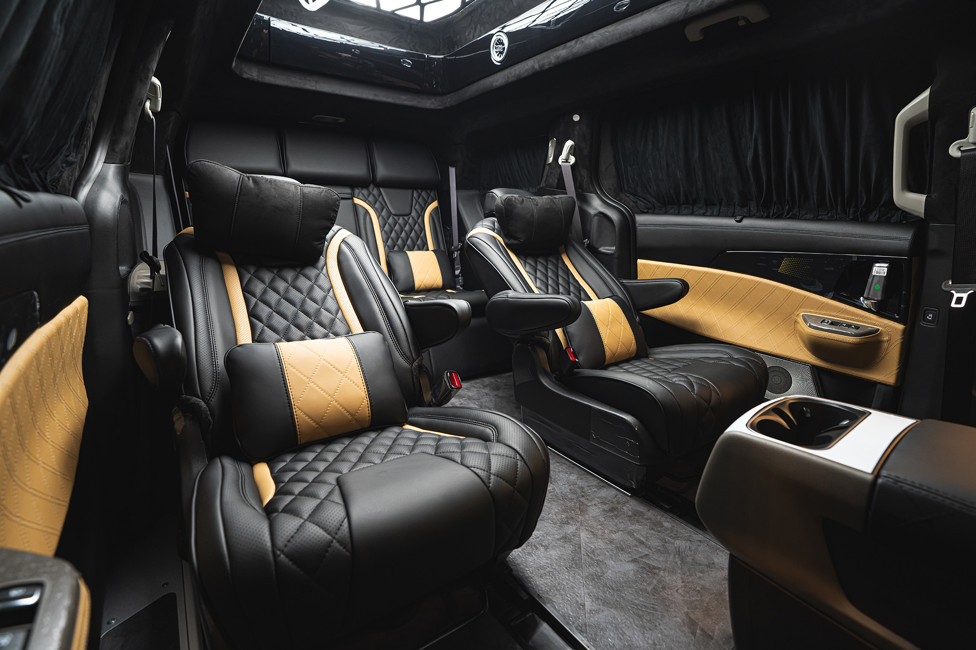 CN카니발 하이리무진