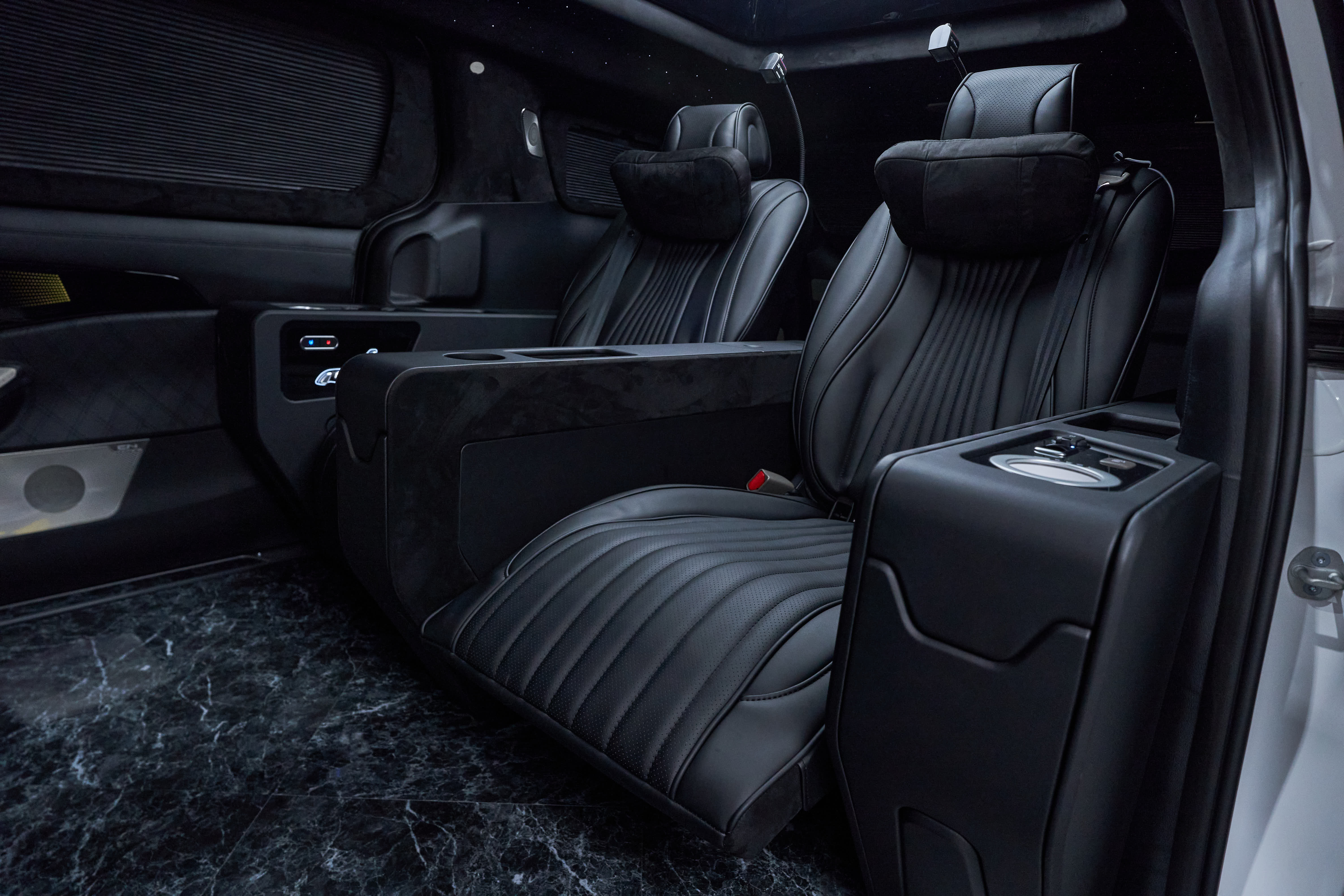 CN카니발 하이리무진