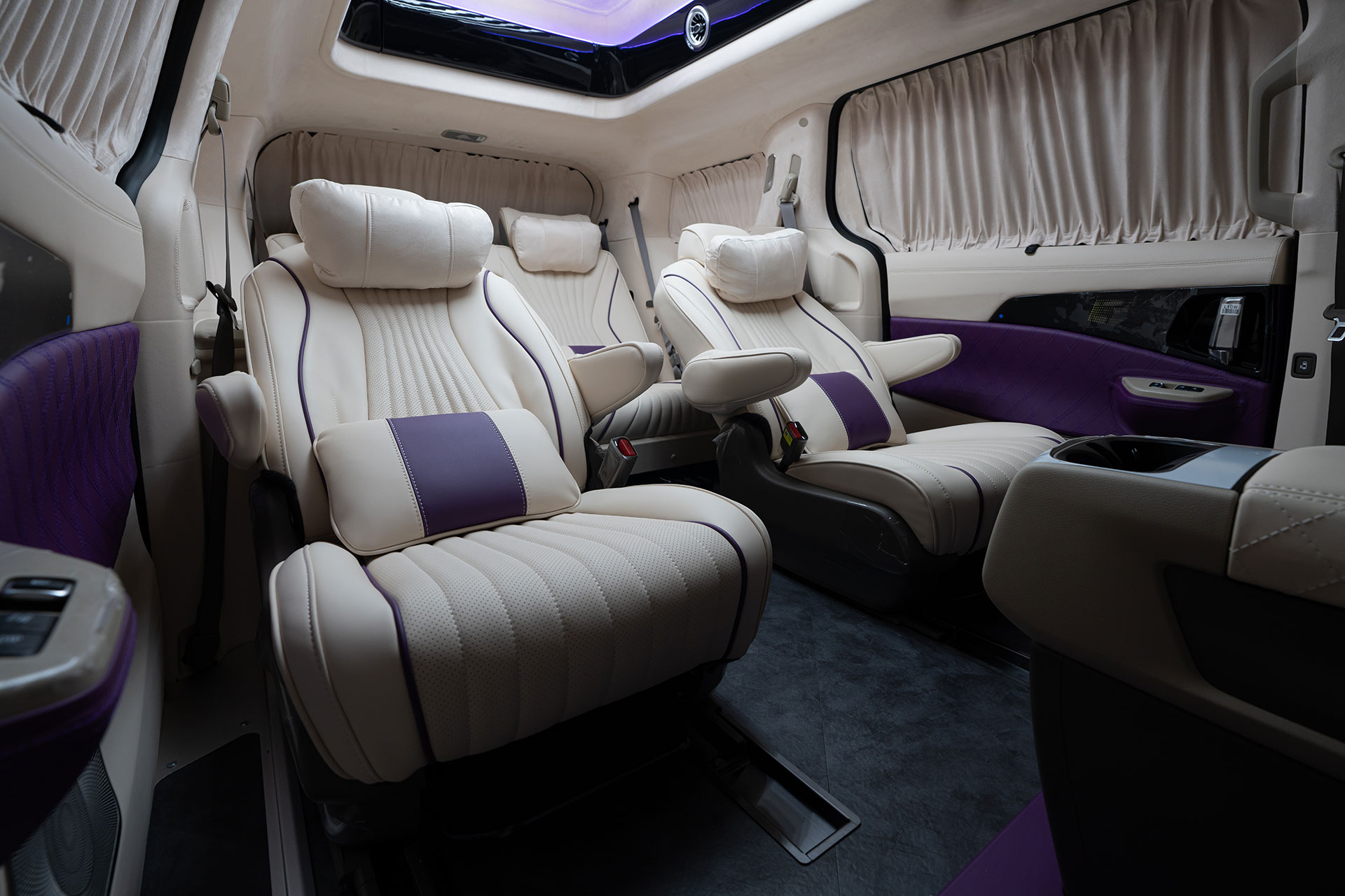 CN카니발 하이리무진