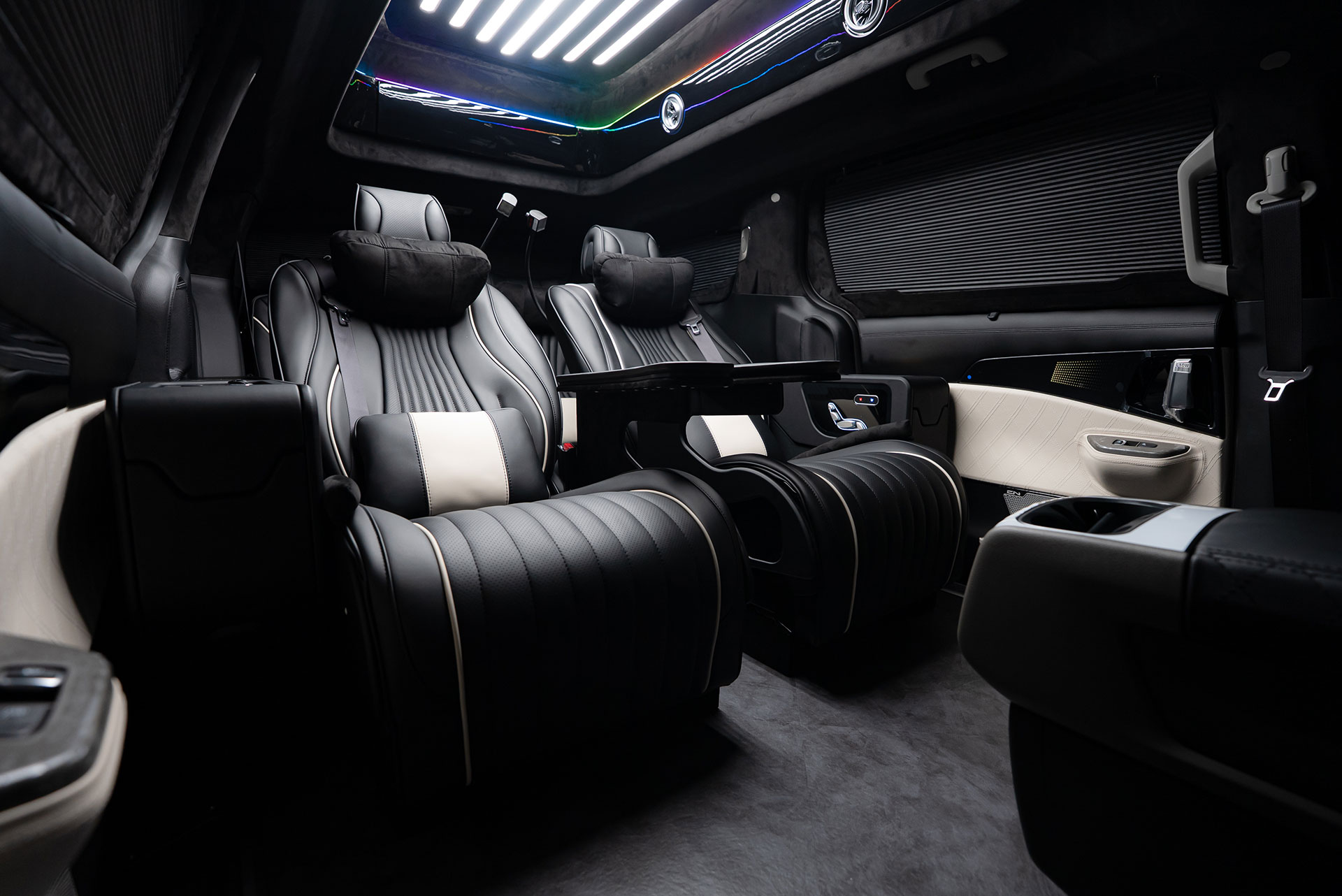 CN카니발 하이리무진