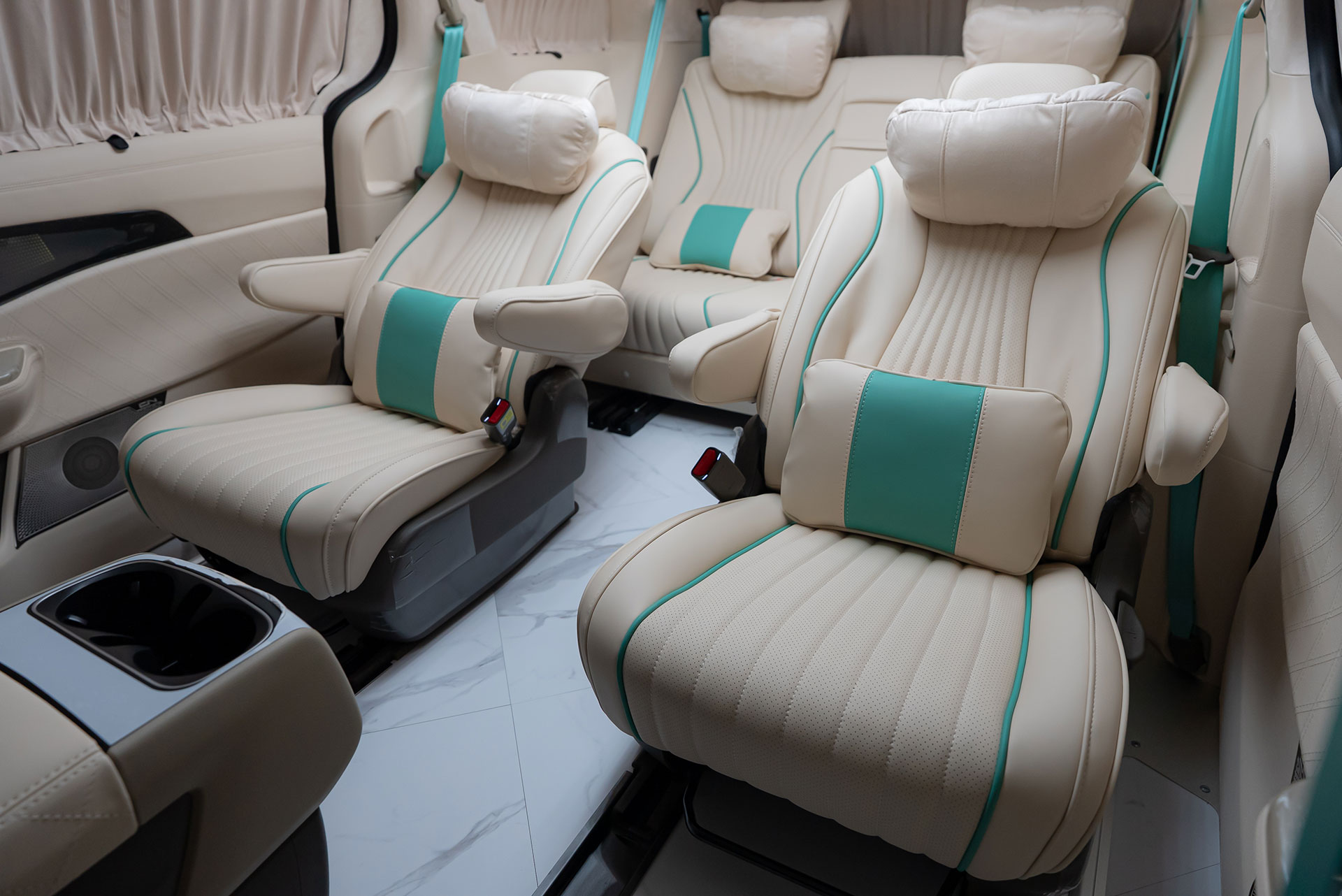 CN카니발 하이리무진