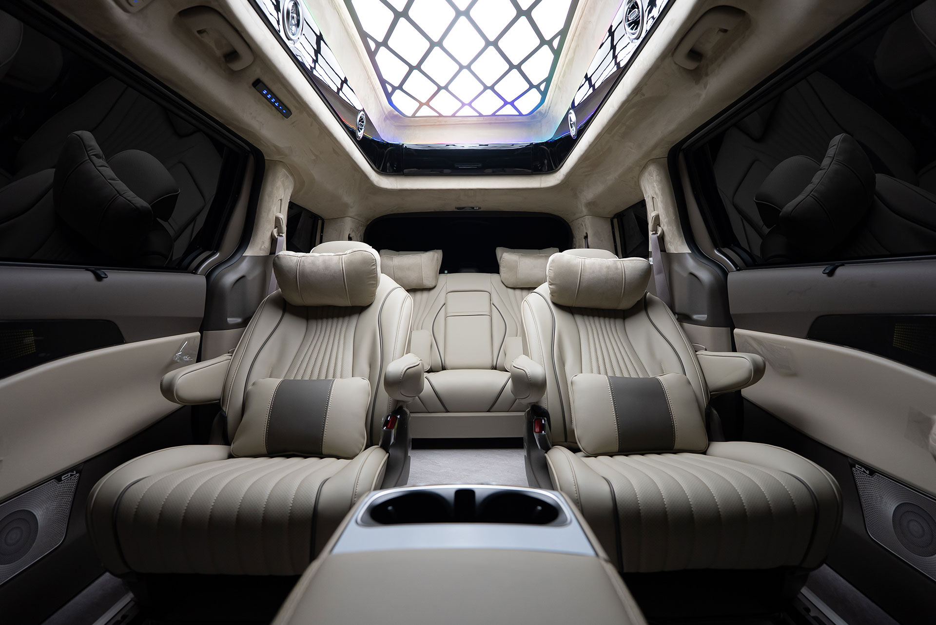 CN카니발 하이리무진