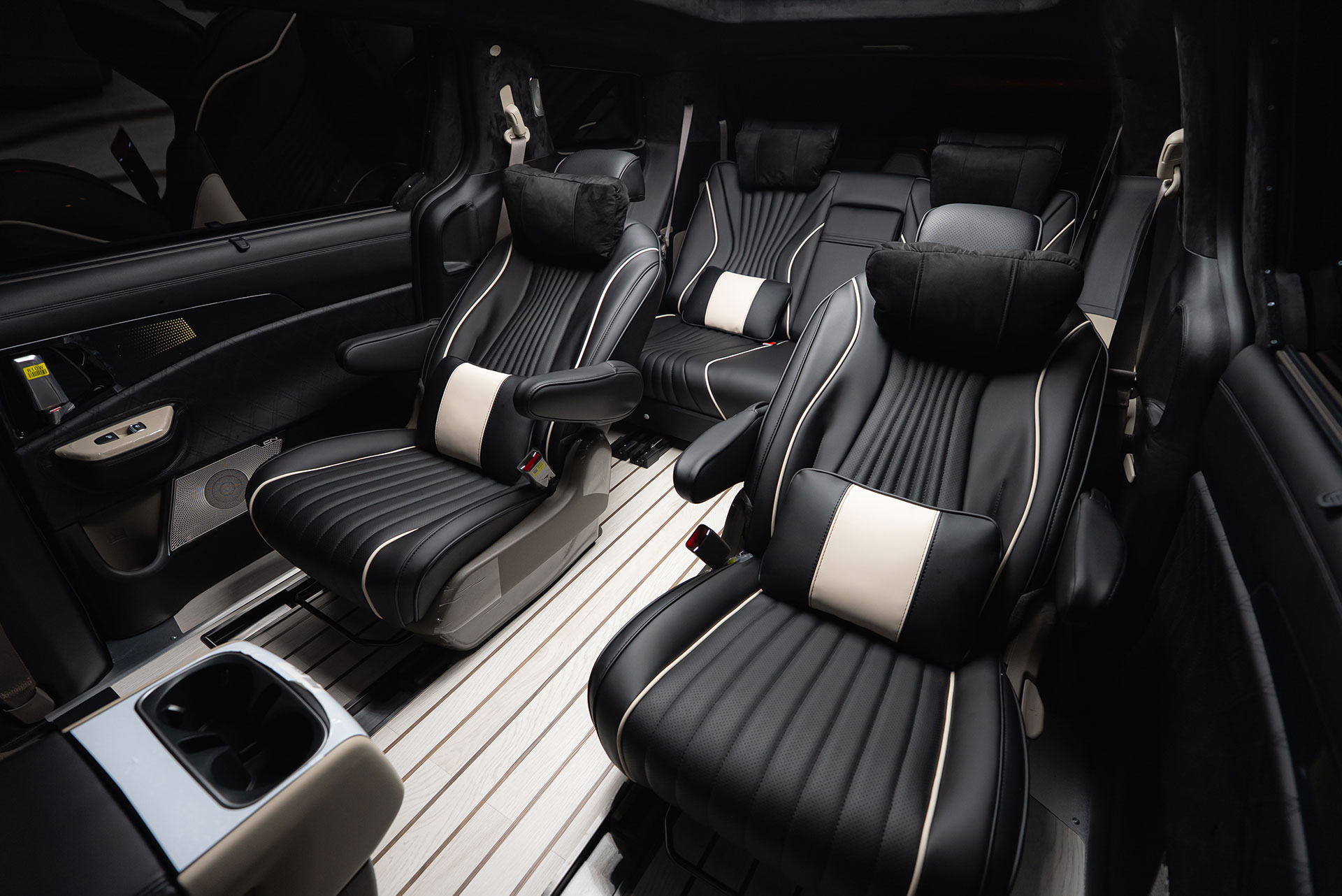 CN카니발 하이리무진