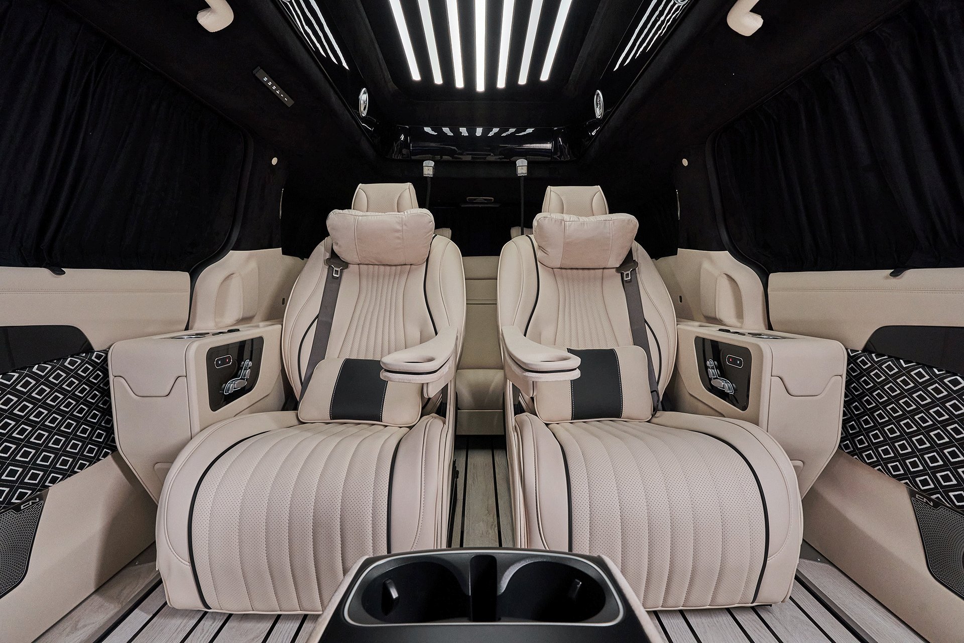 CN카니발 하이리무진