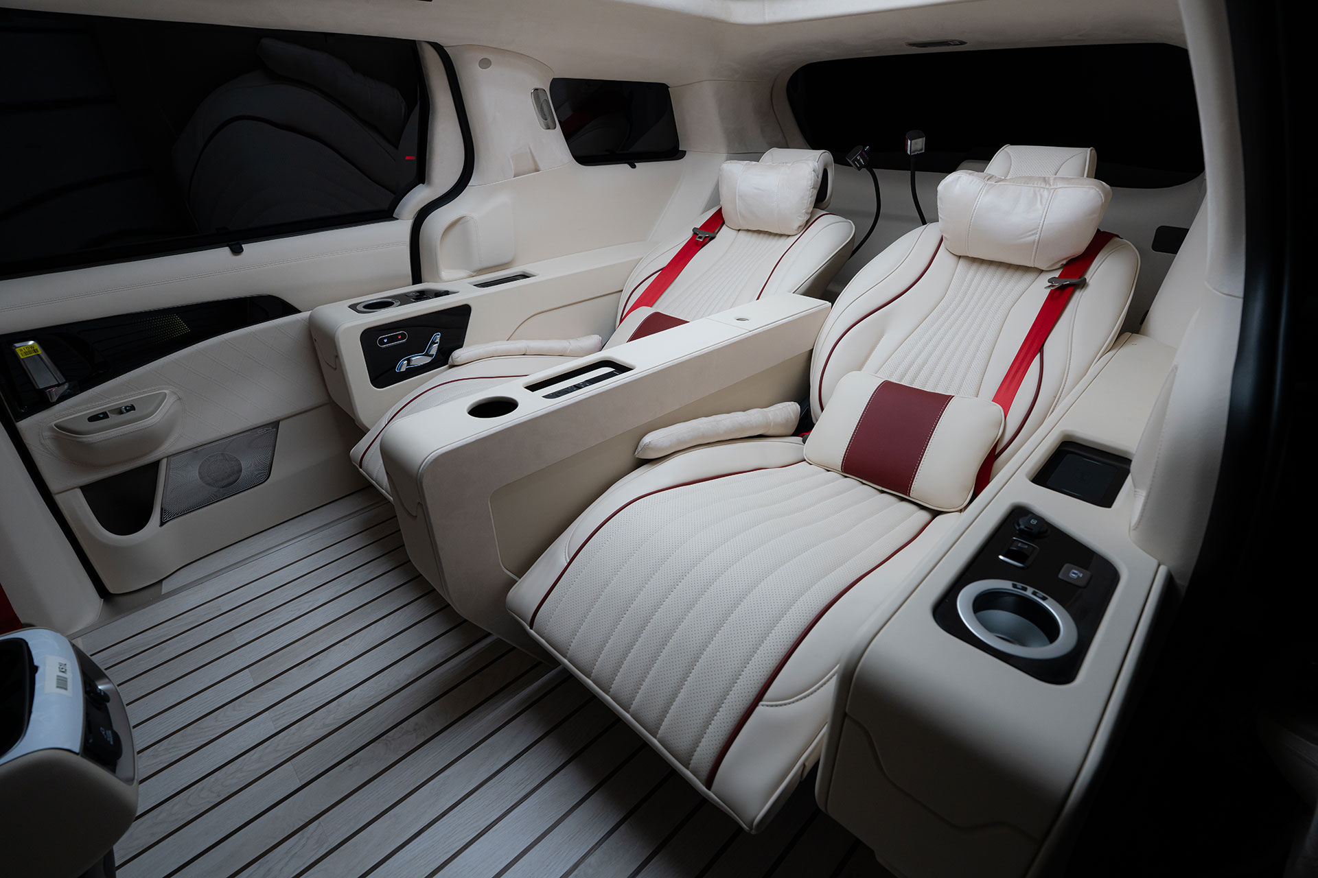 CN카니발 하이리무진