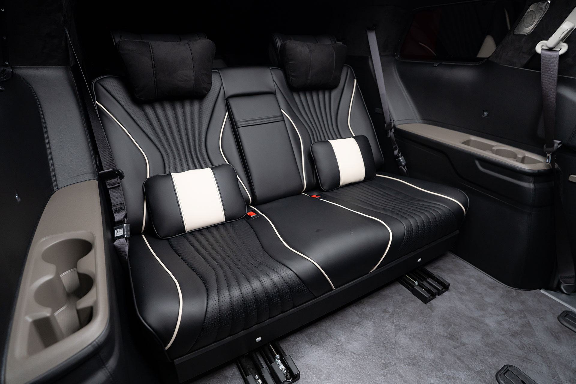 CN카니발 하이리무진