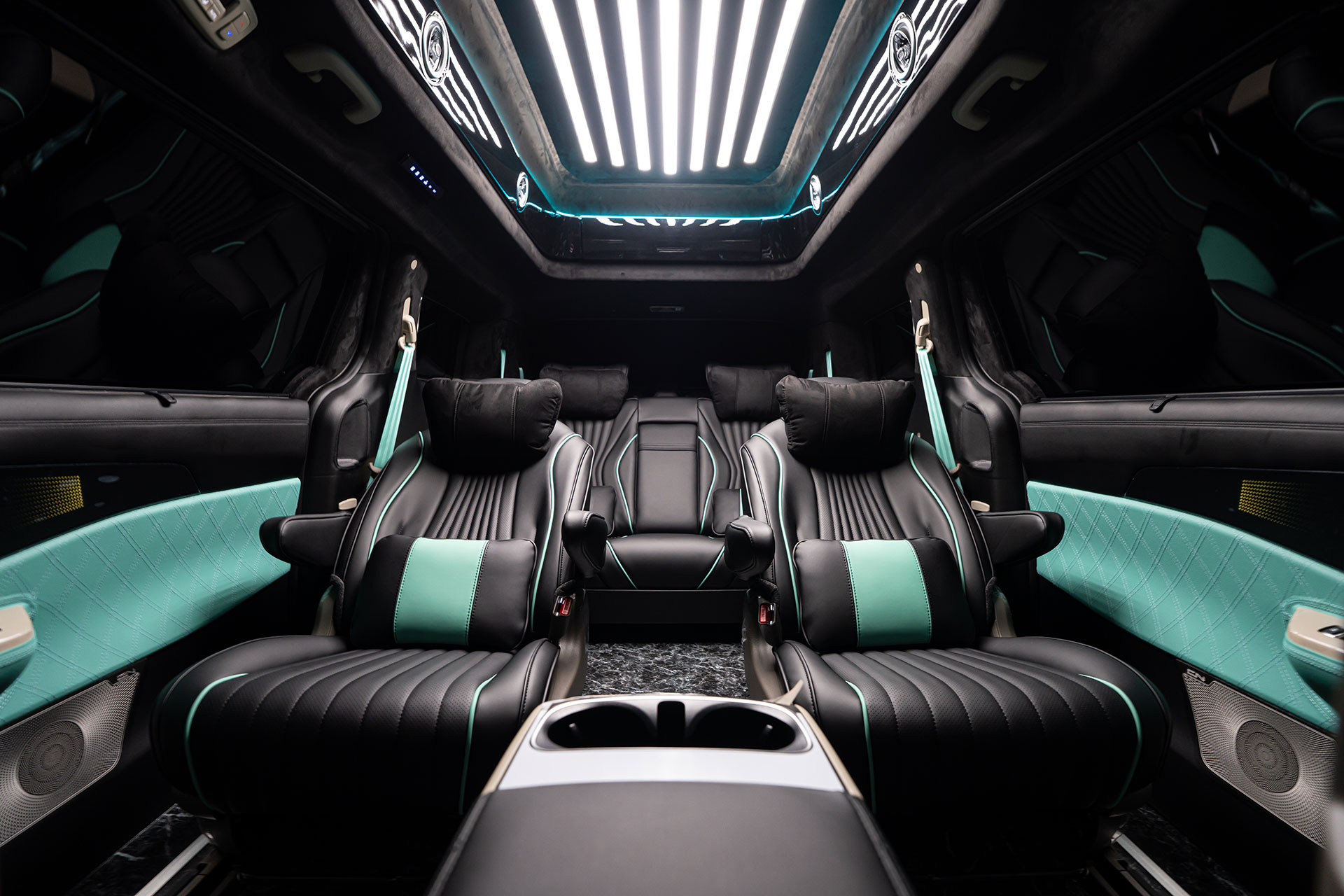 CN카니발 하이리무진