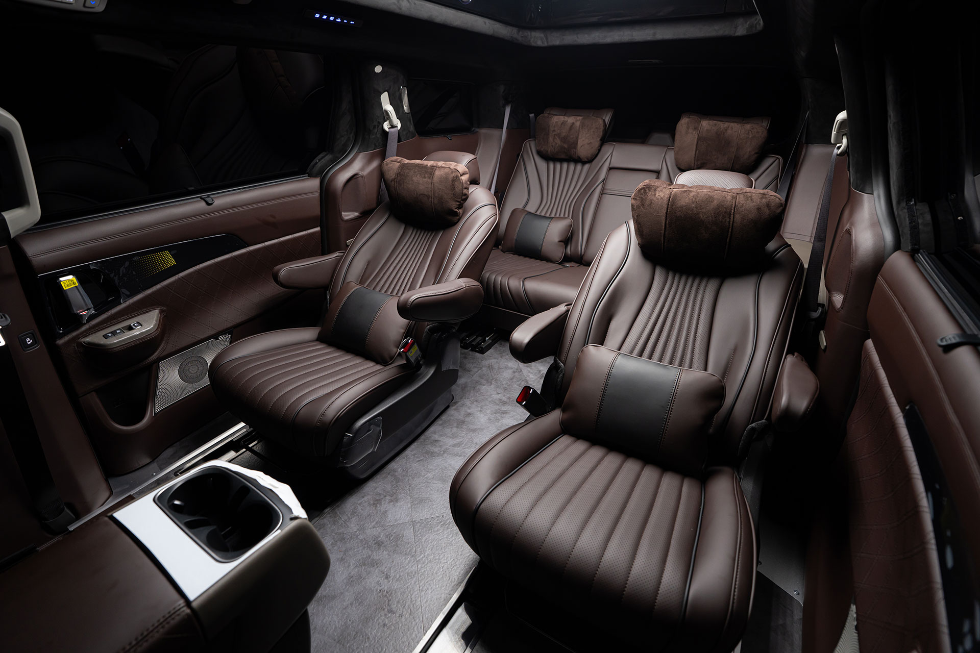 CN카니발 하이리무진