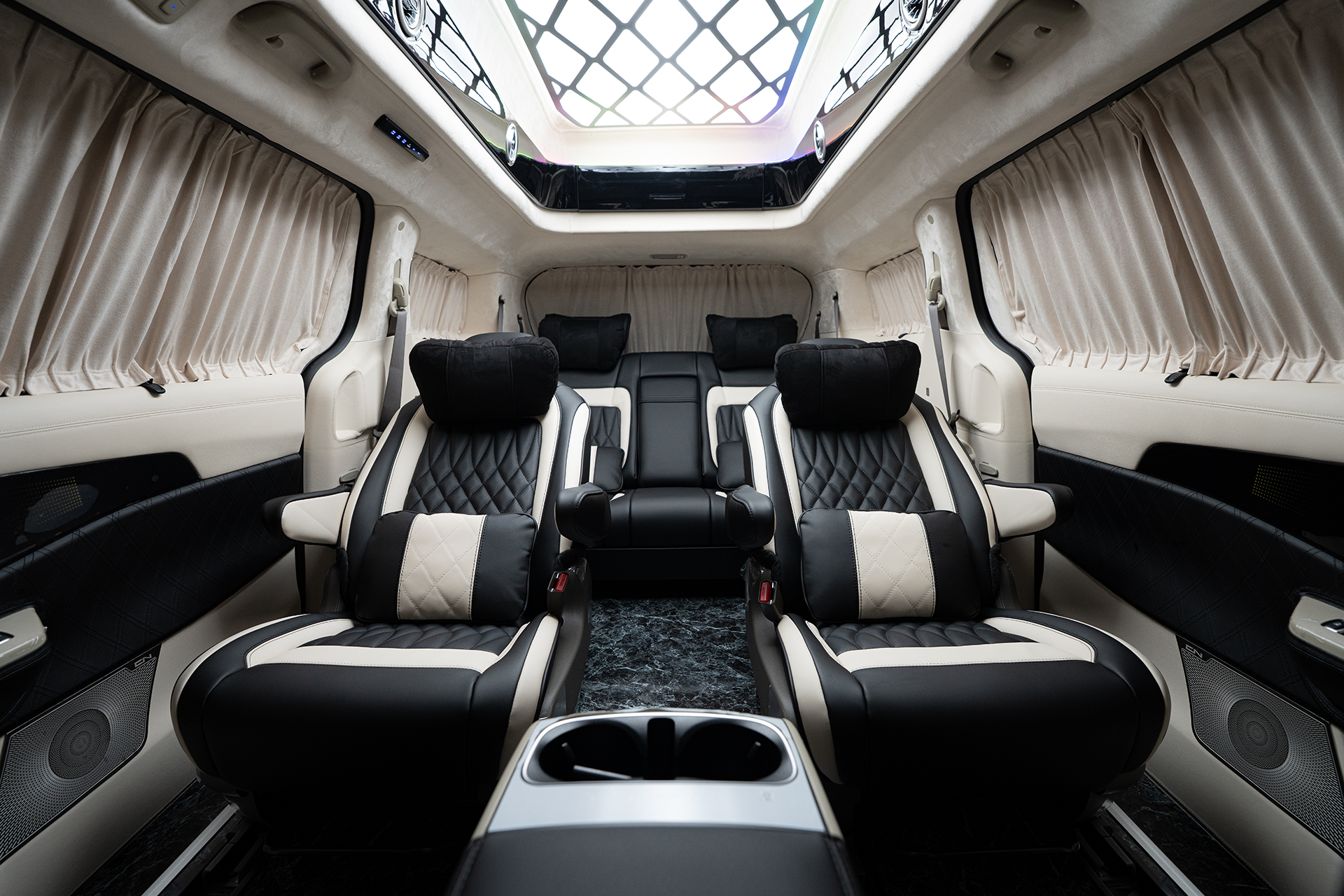 CN카니발 하이리무진