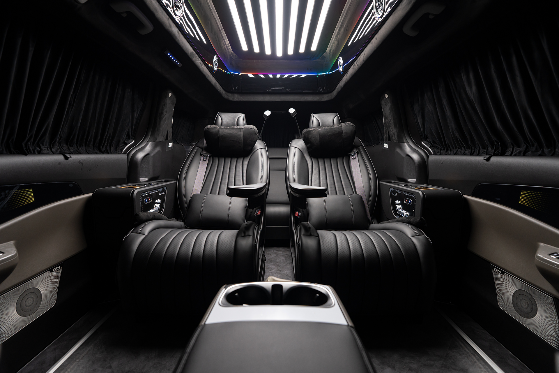 CN카니발 하이리무진