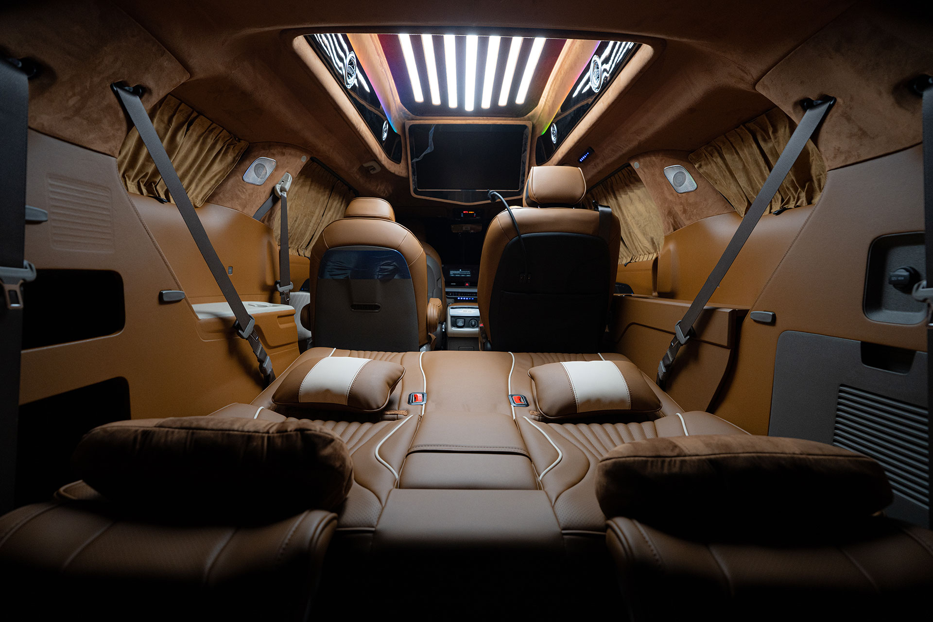 CN카니발 하이리무진