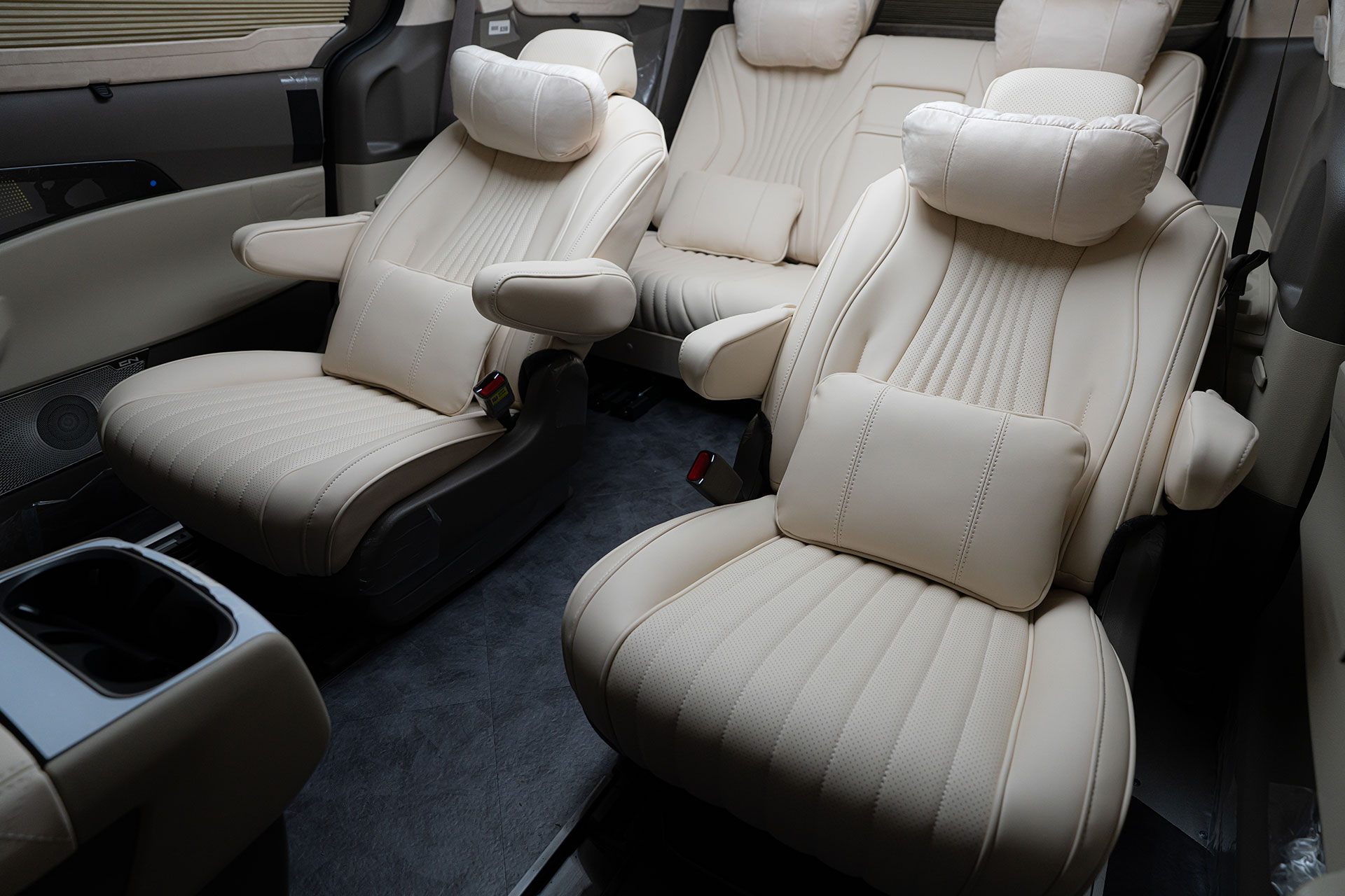 CN카니발 하이리무진