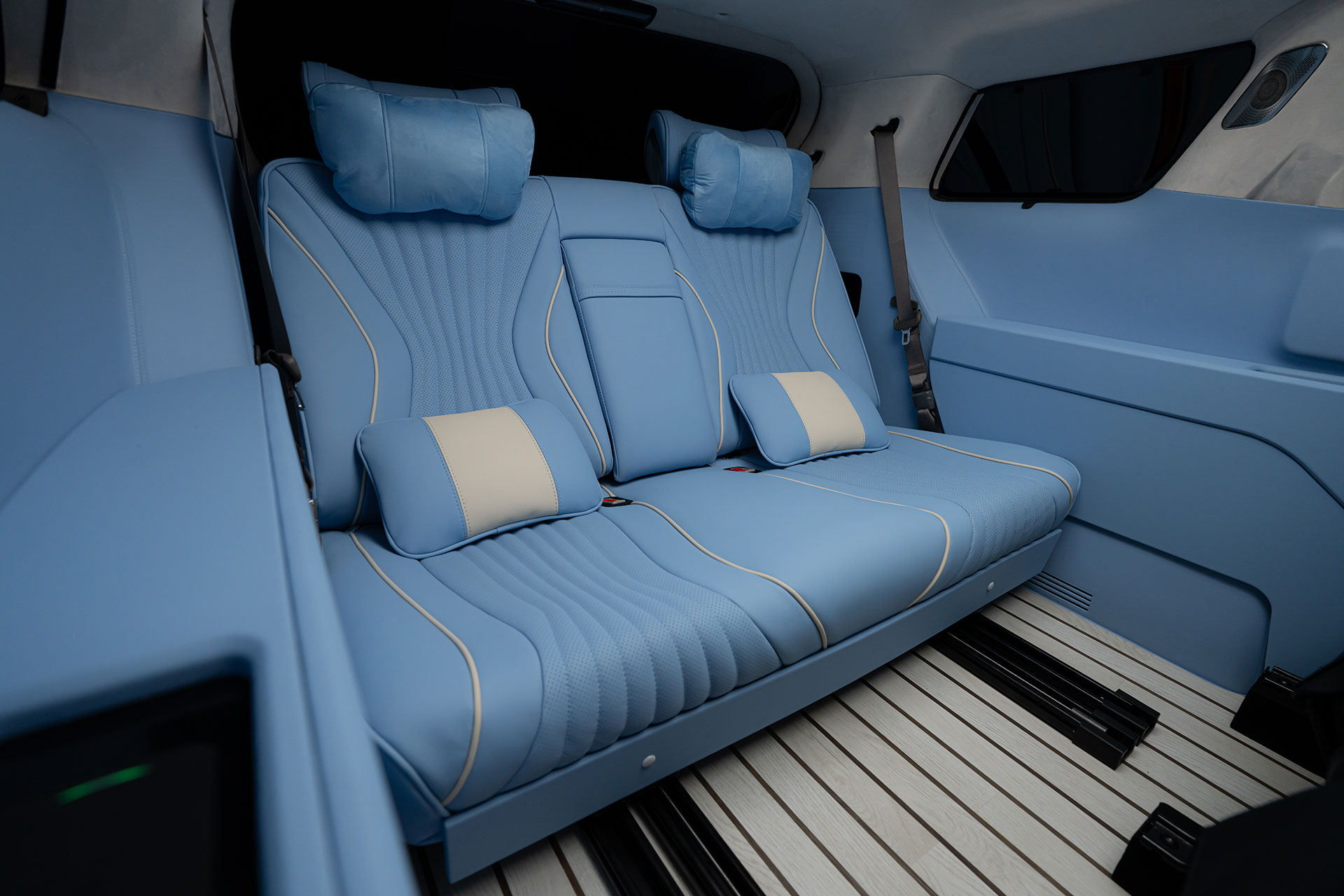 CN카니발 하이리무진