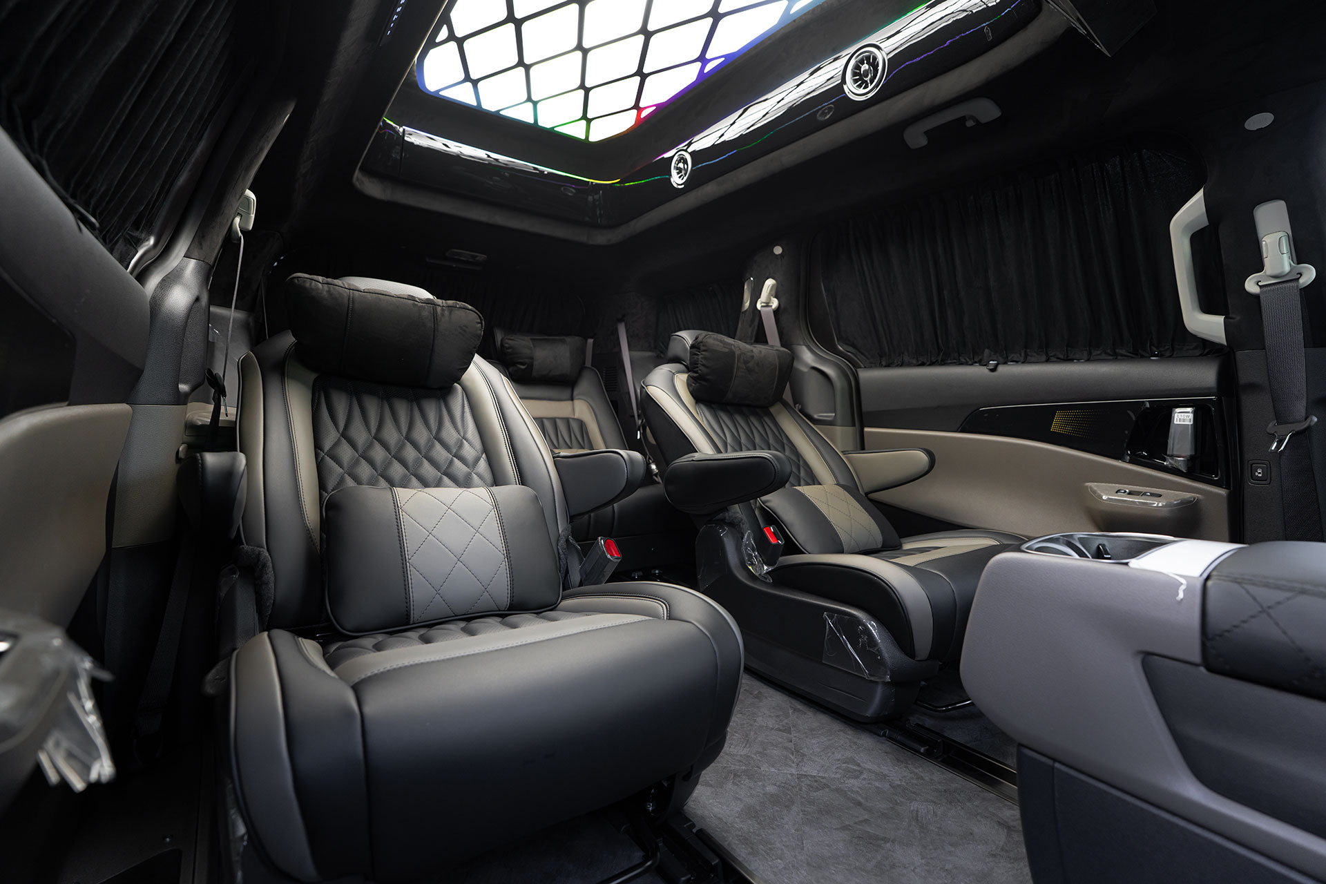 CN카니발 하이리무진