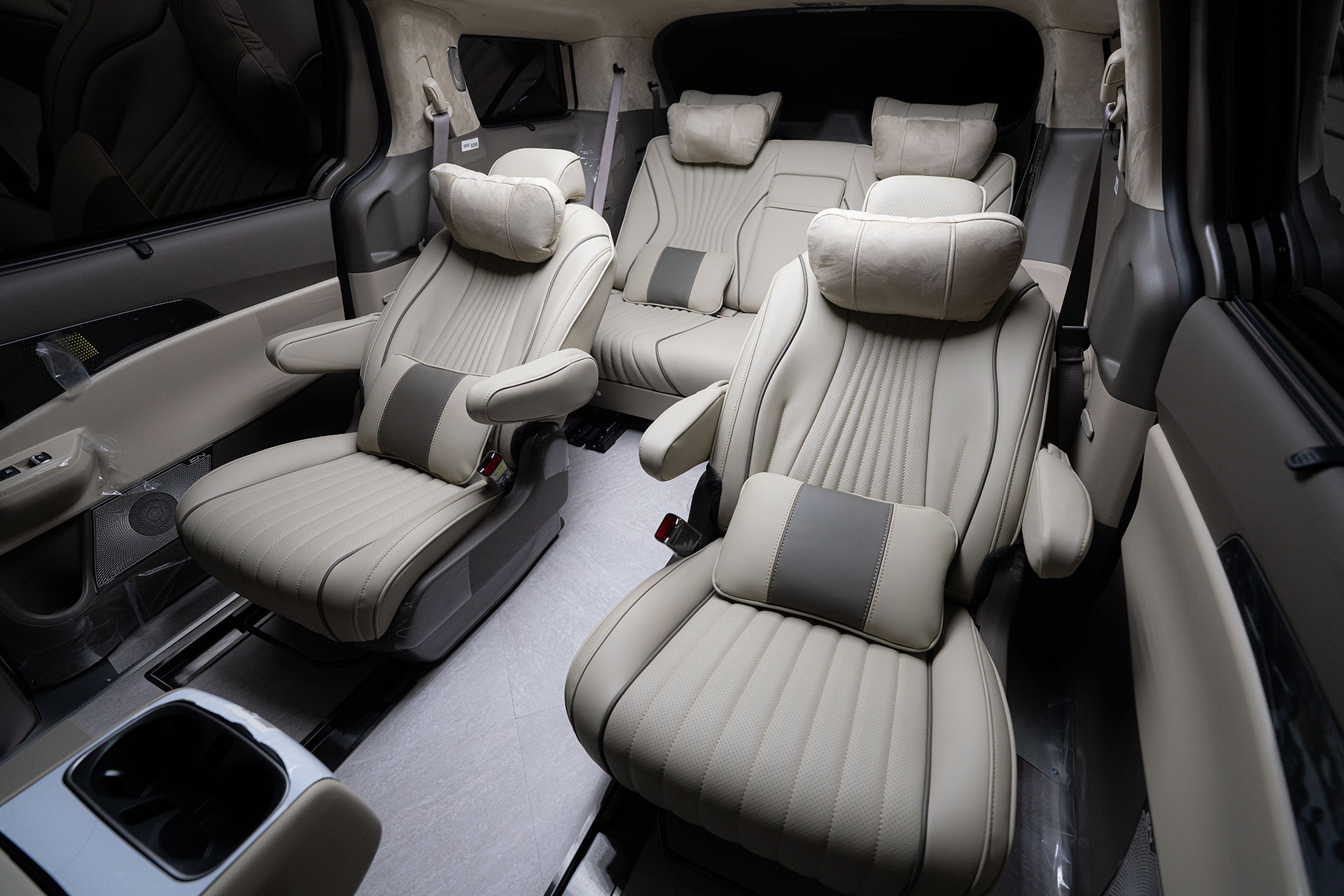 CN카니발 하이리무진