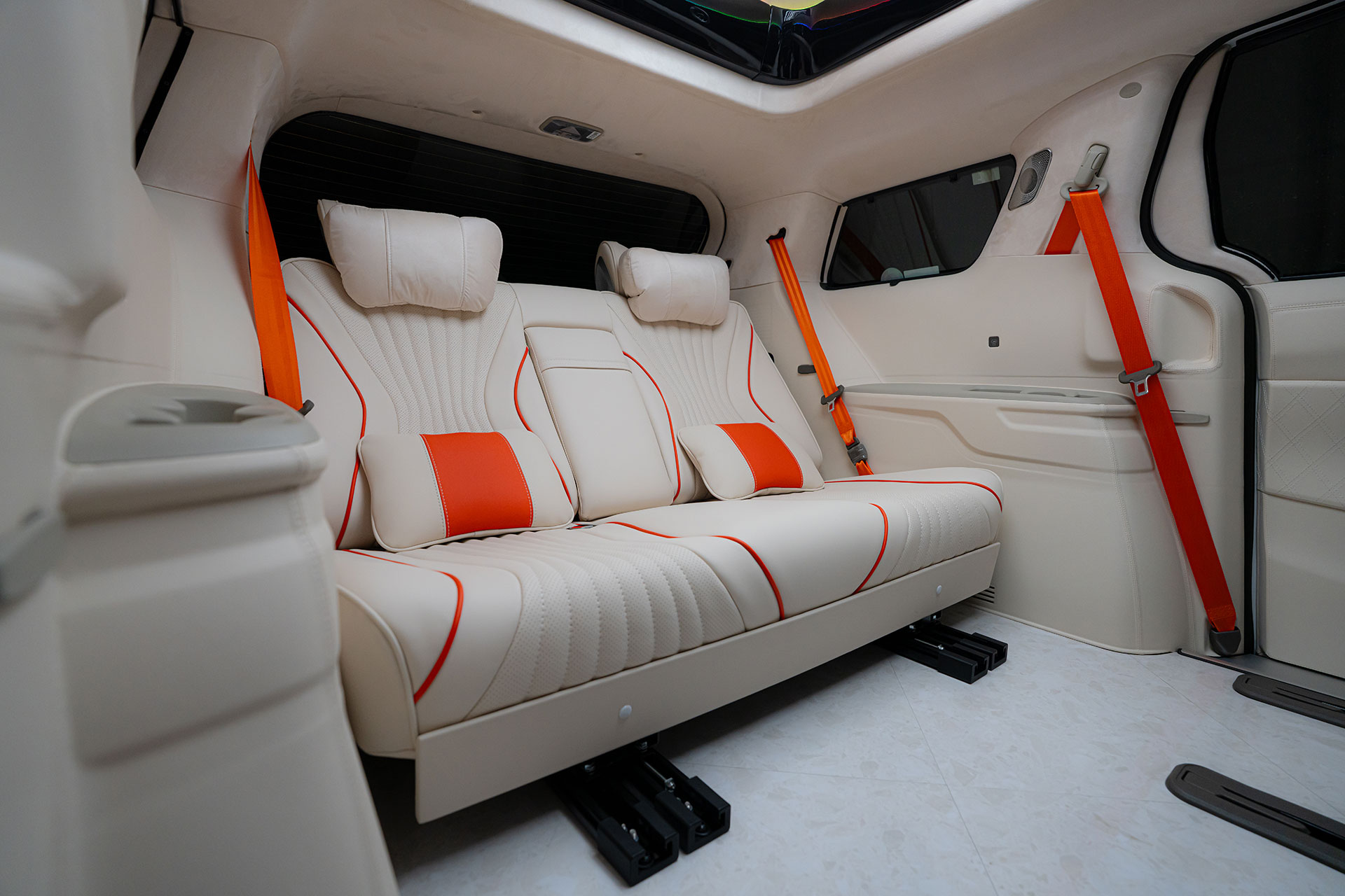 CN카니발 하이리무진