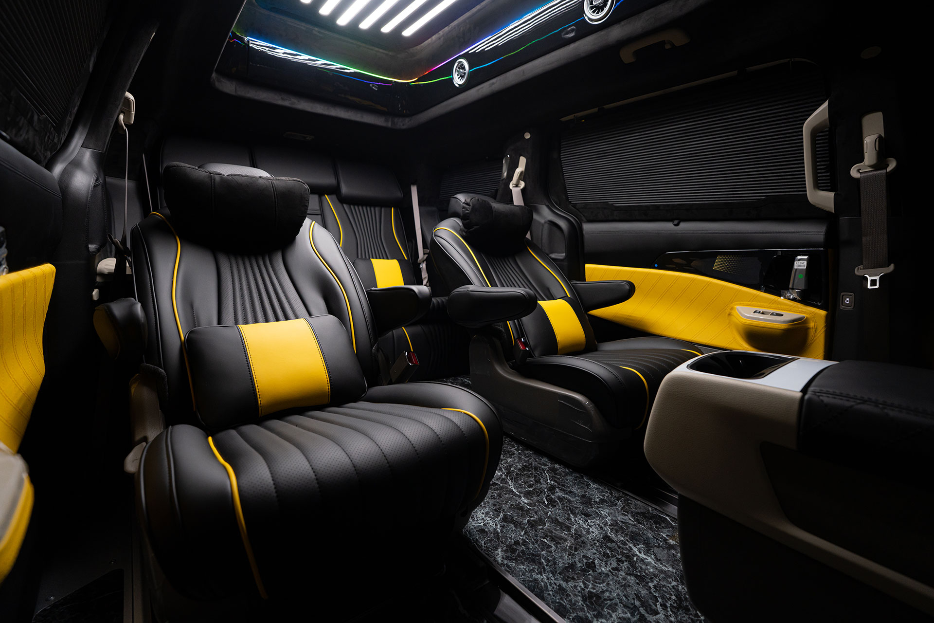 CN카니발 하이리무진