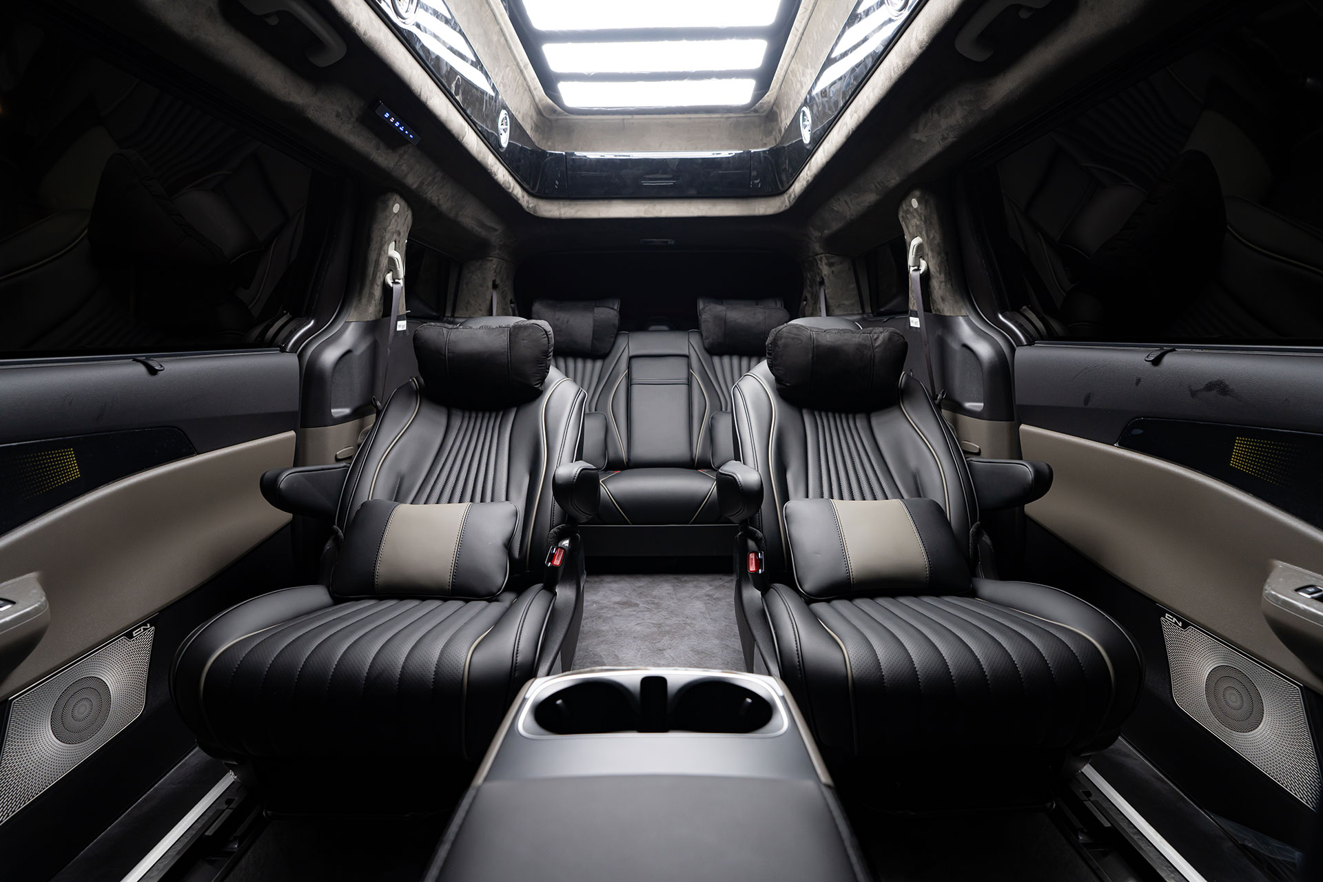 CN카니발 하이리무진