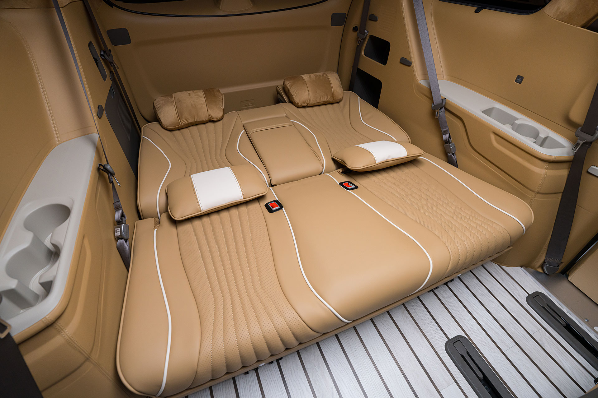 CN카니발 하이리무진