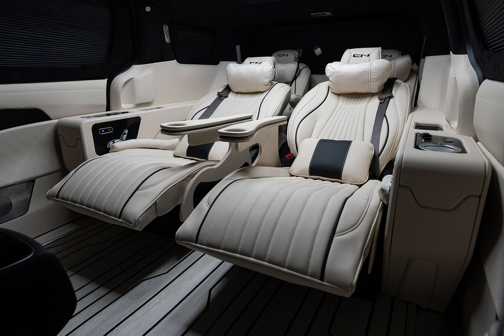 CN카니발 하이리무진