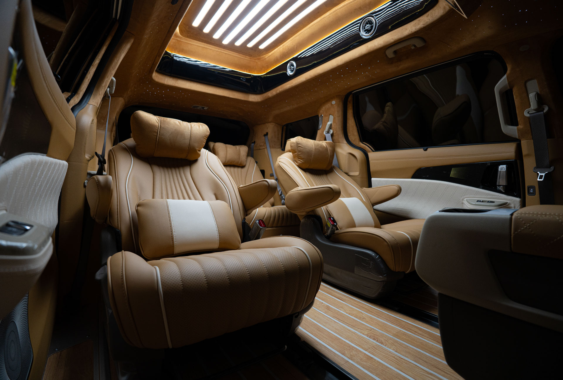 CN카니발 하이리무진