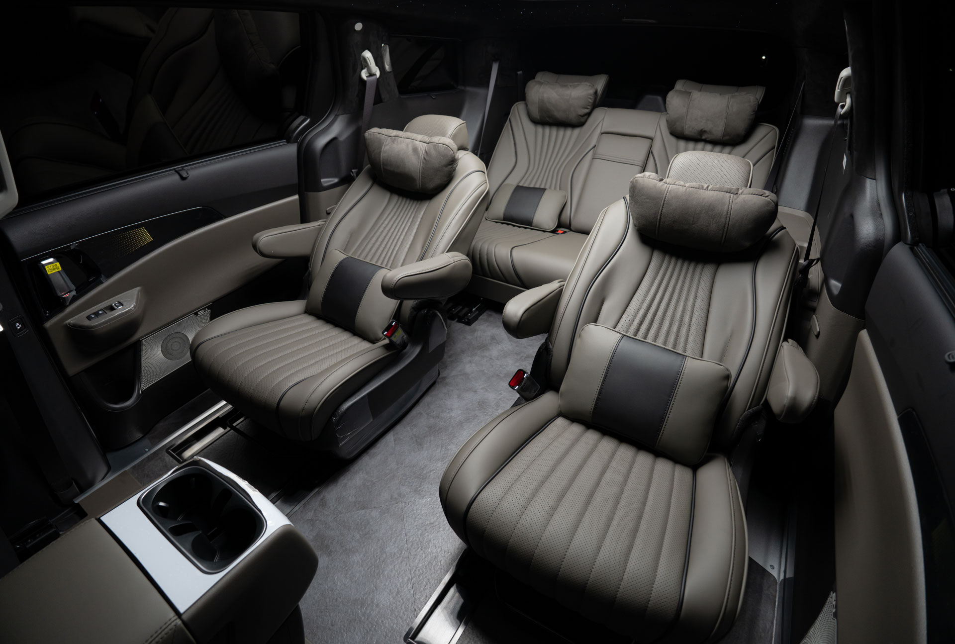 CN카니발 하이리무진