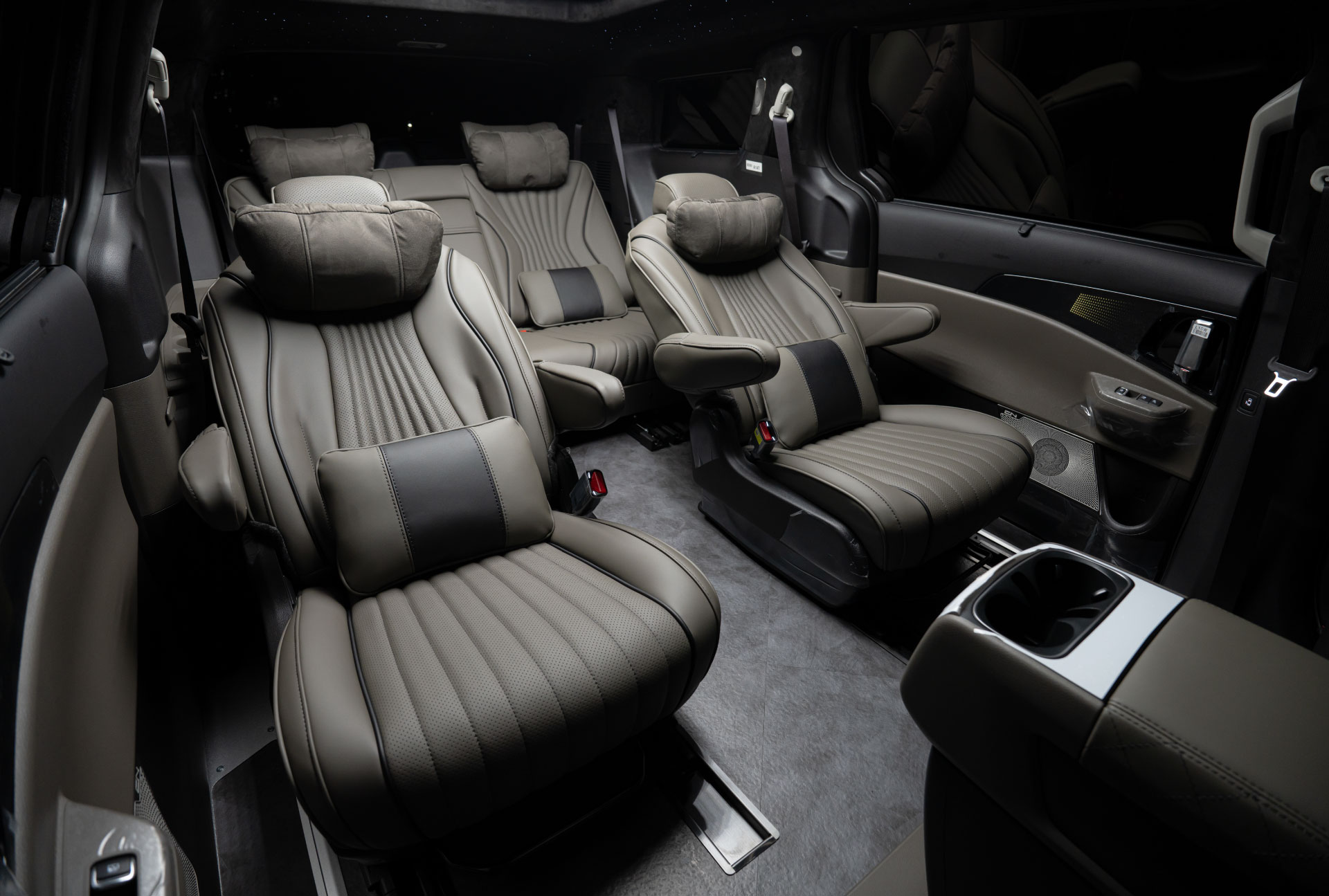 CN카니발 하이리무진