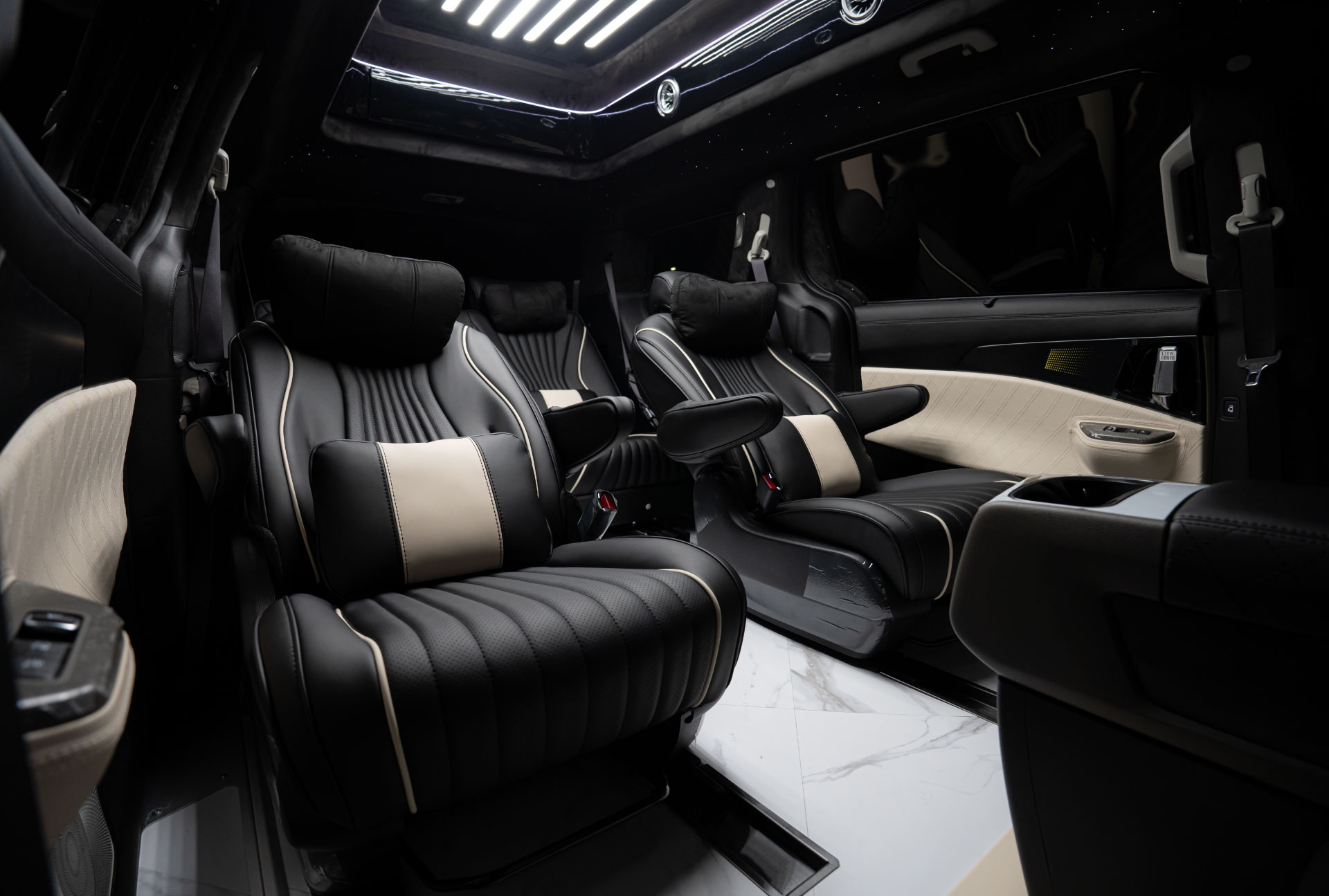 CN카니발 하이리무진