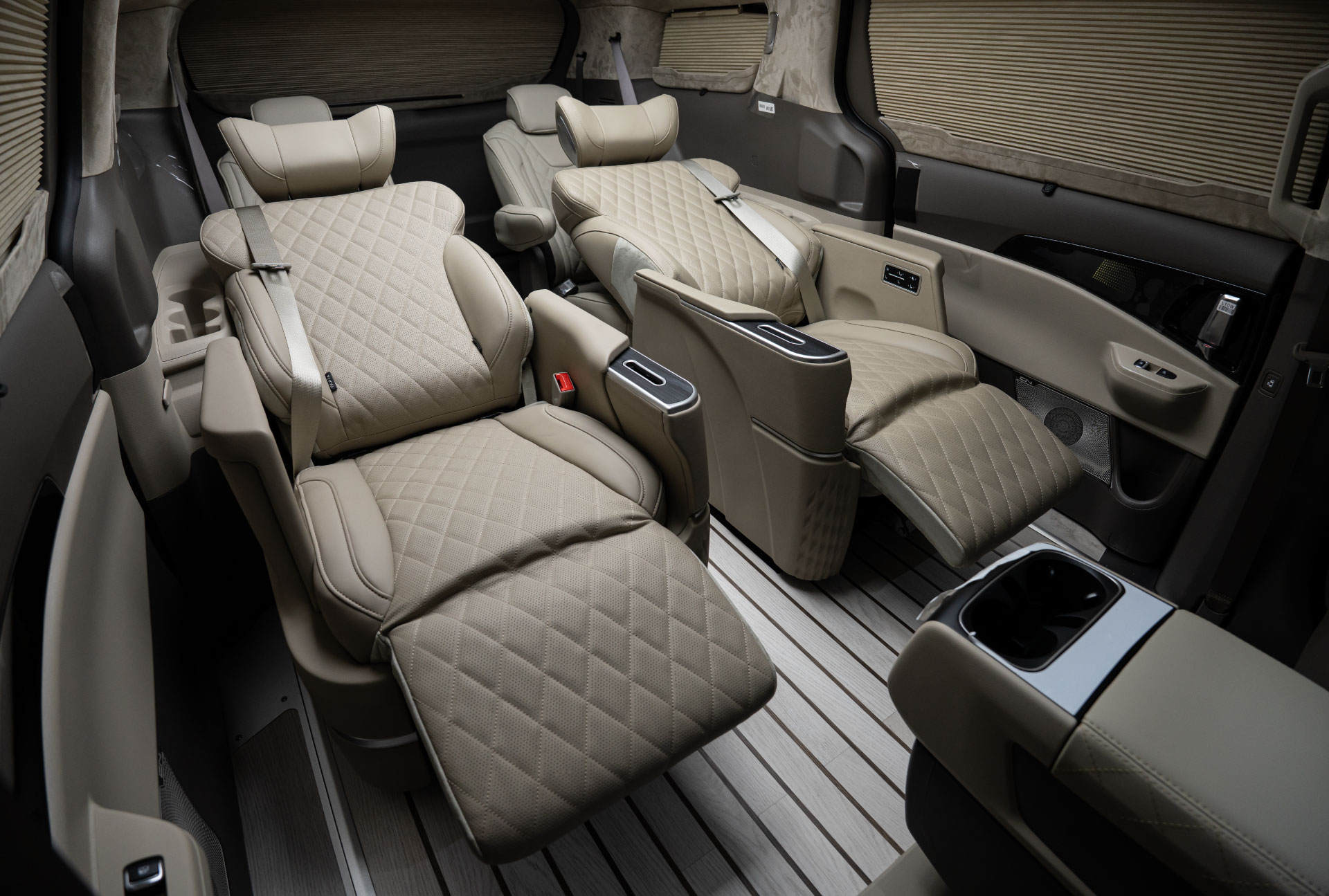 CN카니발 하이리무진