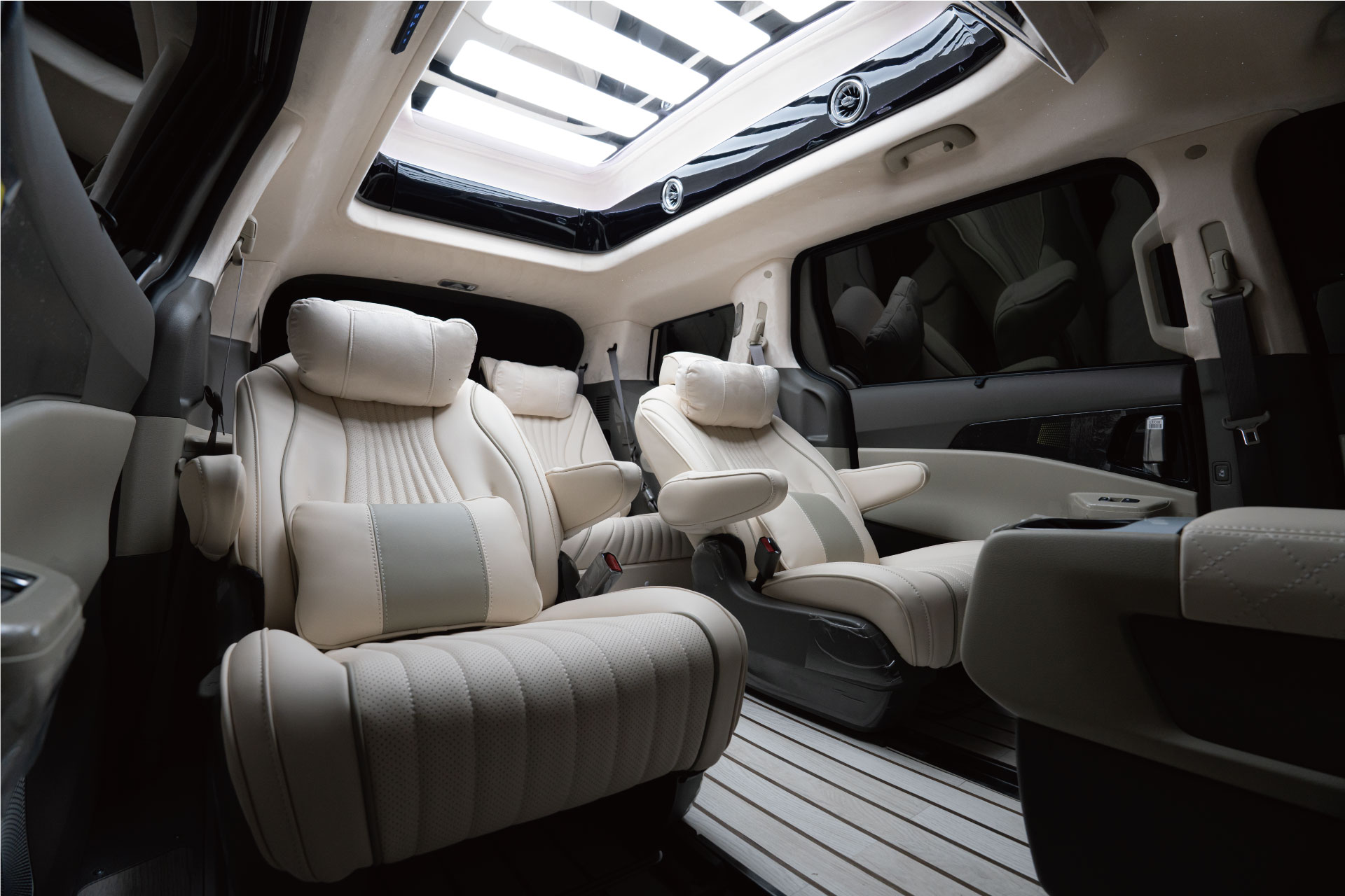 CN카니발 하이리무진