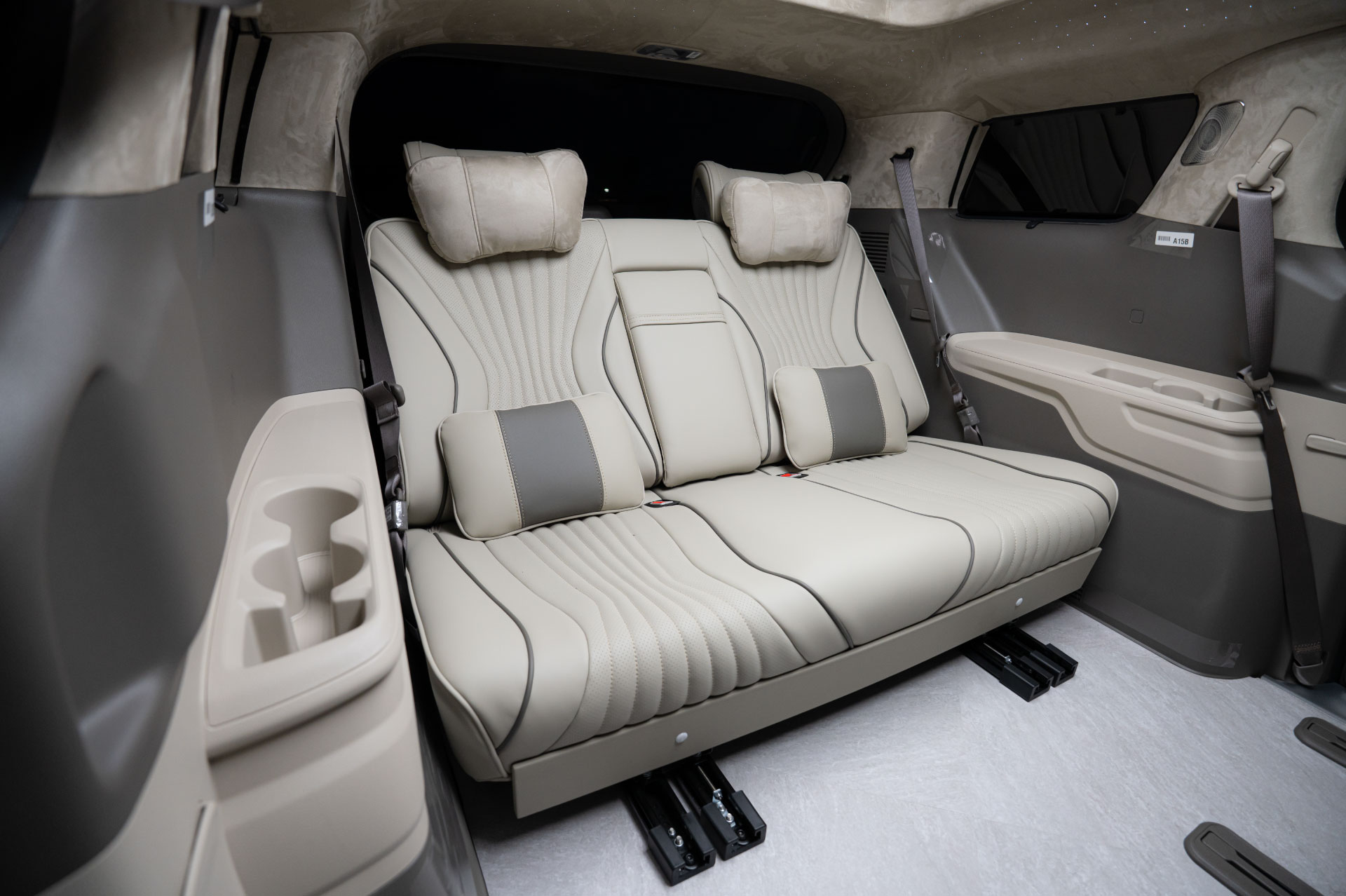 CN카니발 하이리무진