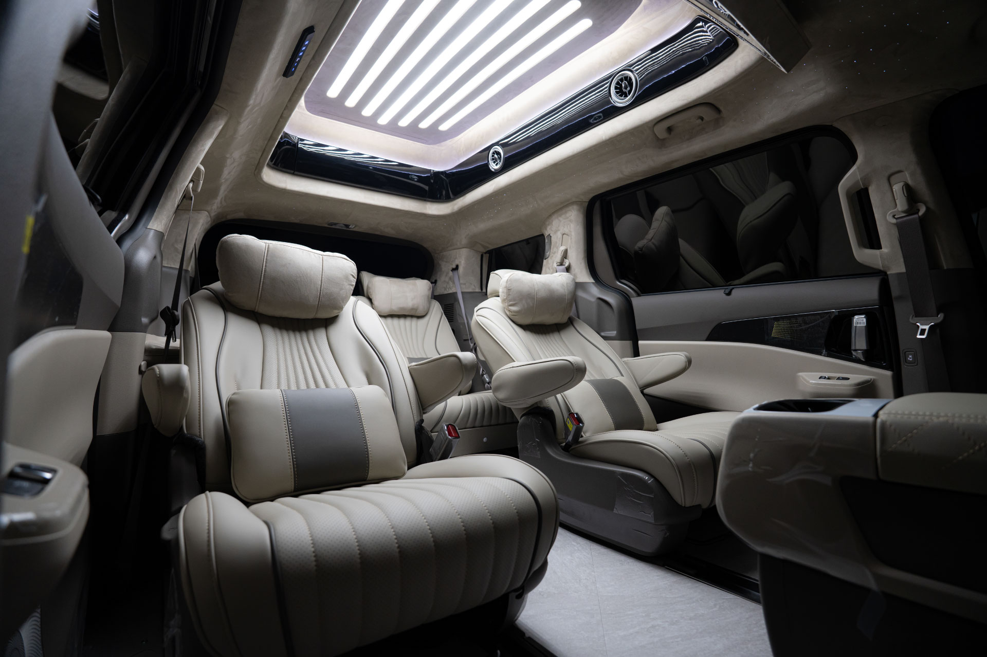 CN카니발 하이리무진