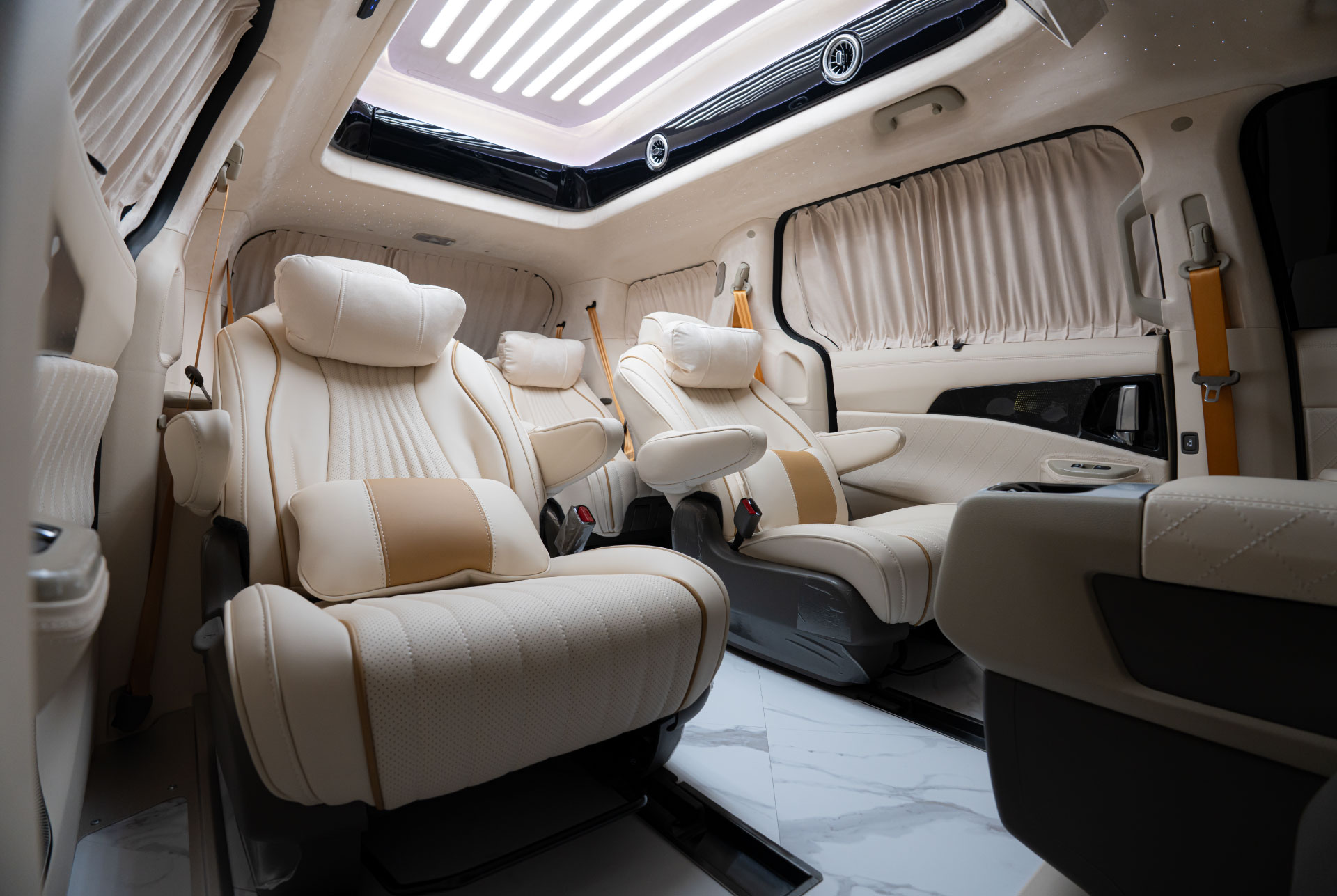 CN카니발 하이리무진