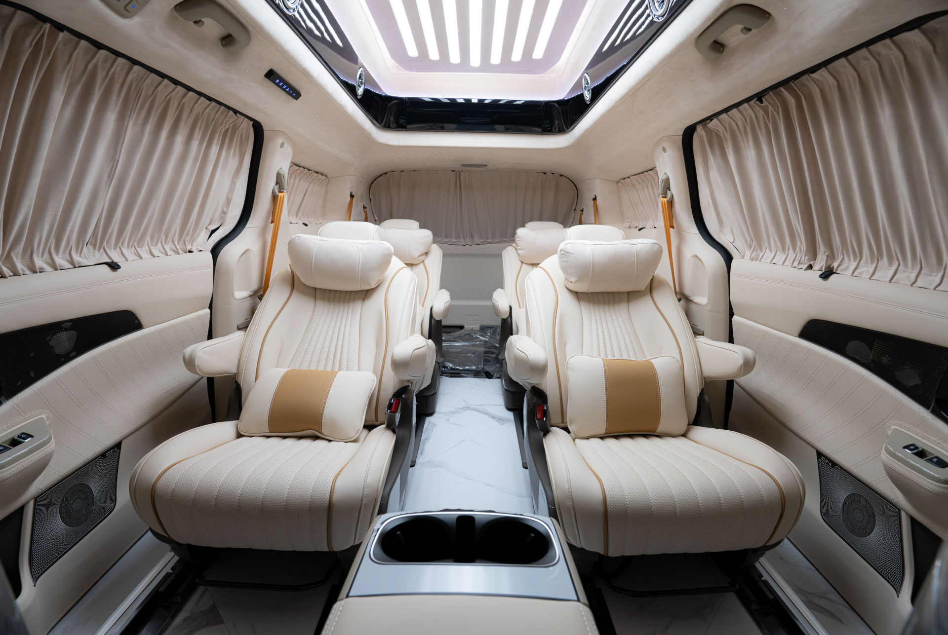 CN카니발 하이리무진