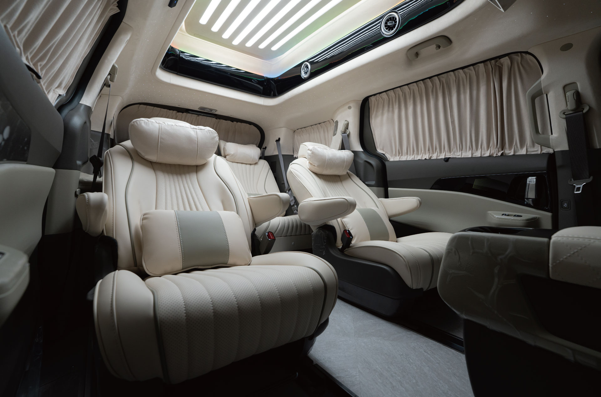 CN카니발 하이리무진