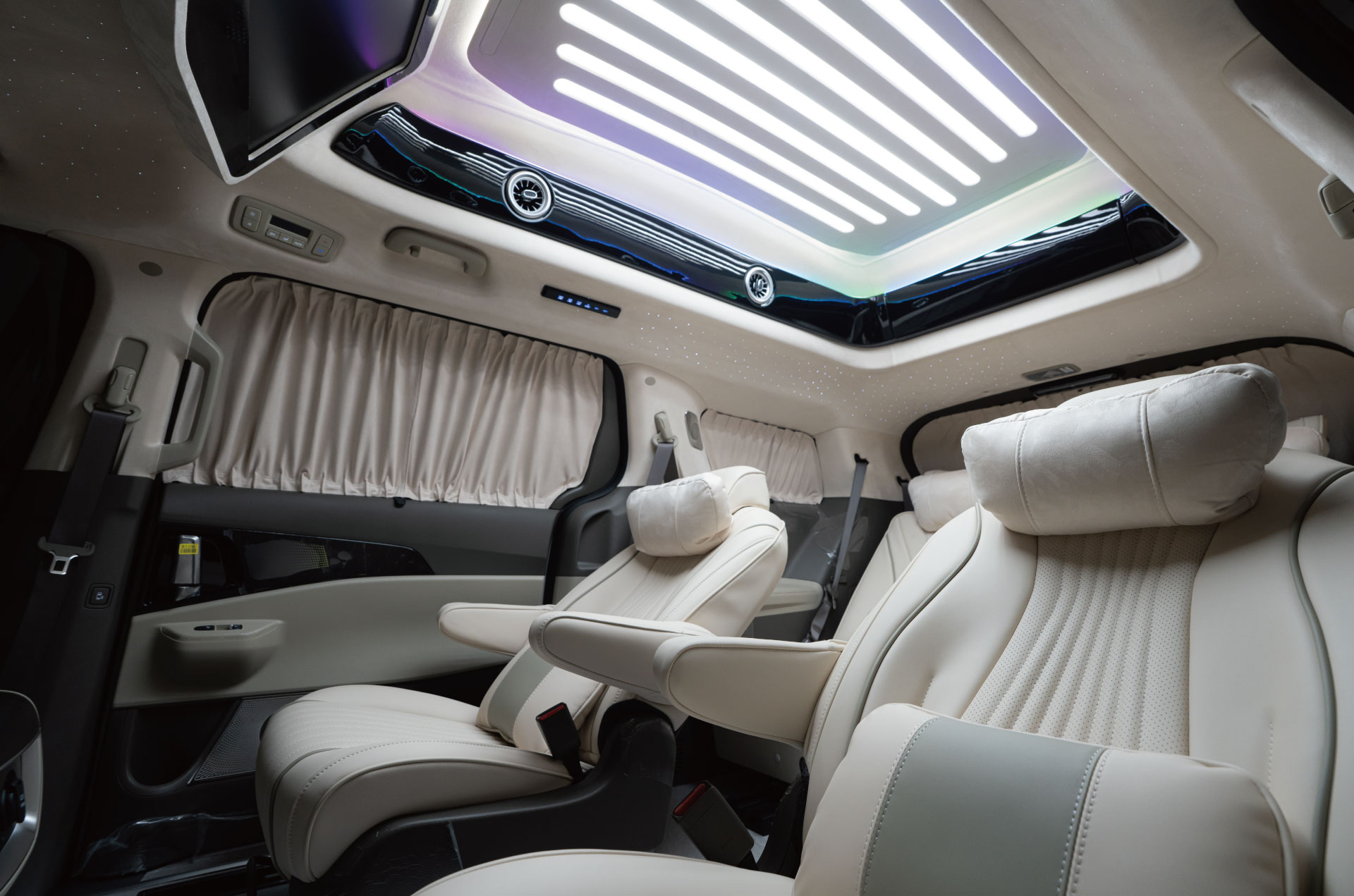 CN카니발 하이리무진