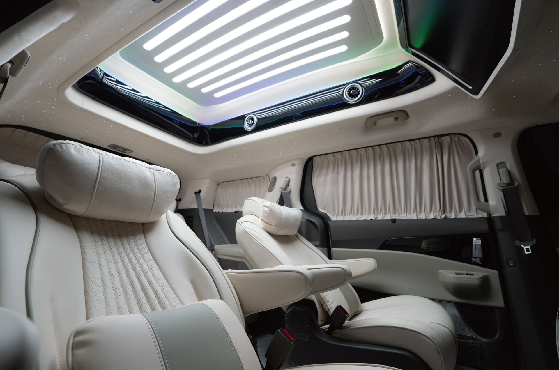 CN카니발 하이리무진