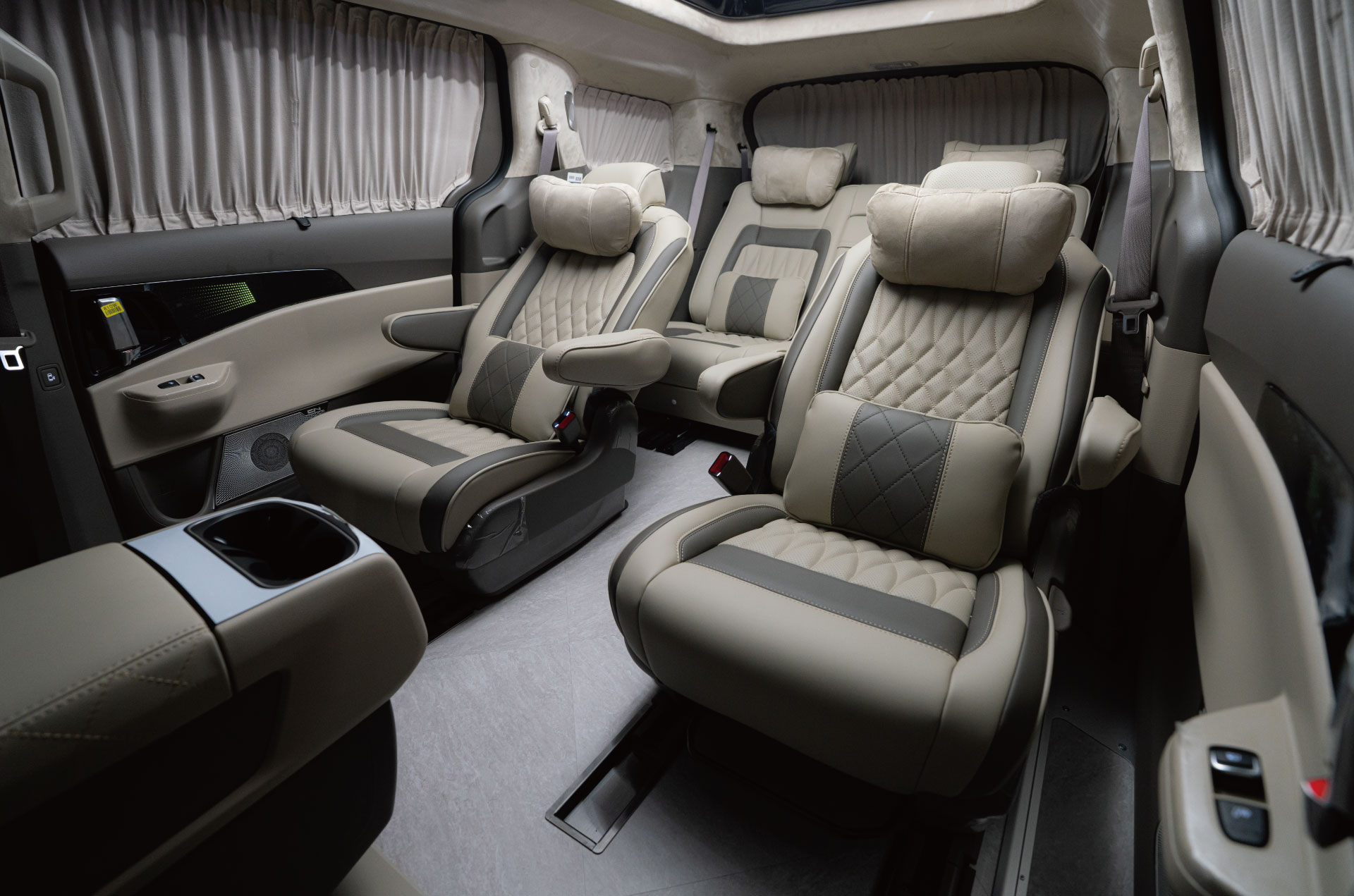 CN카니발 하이리무진