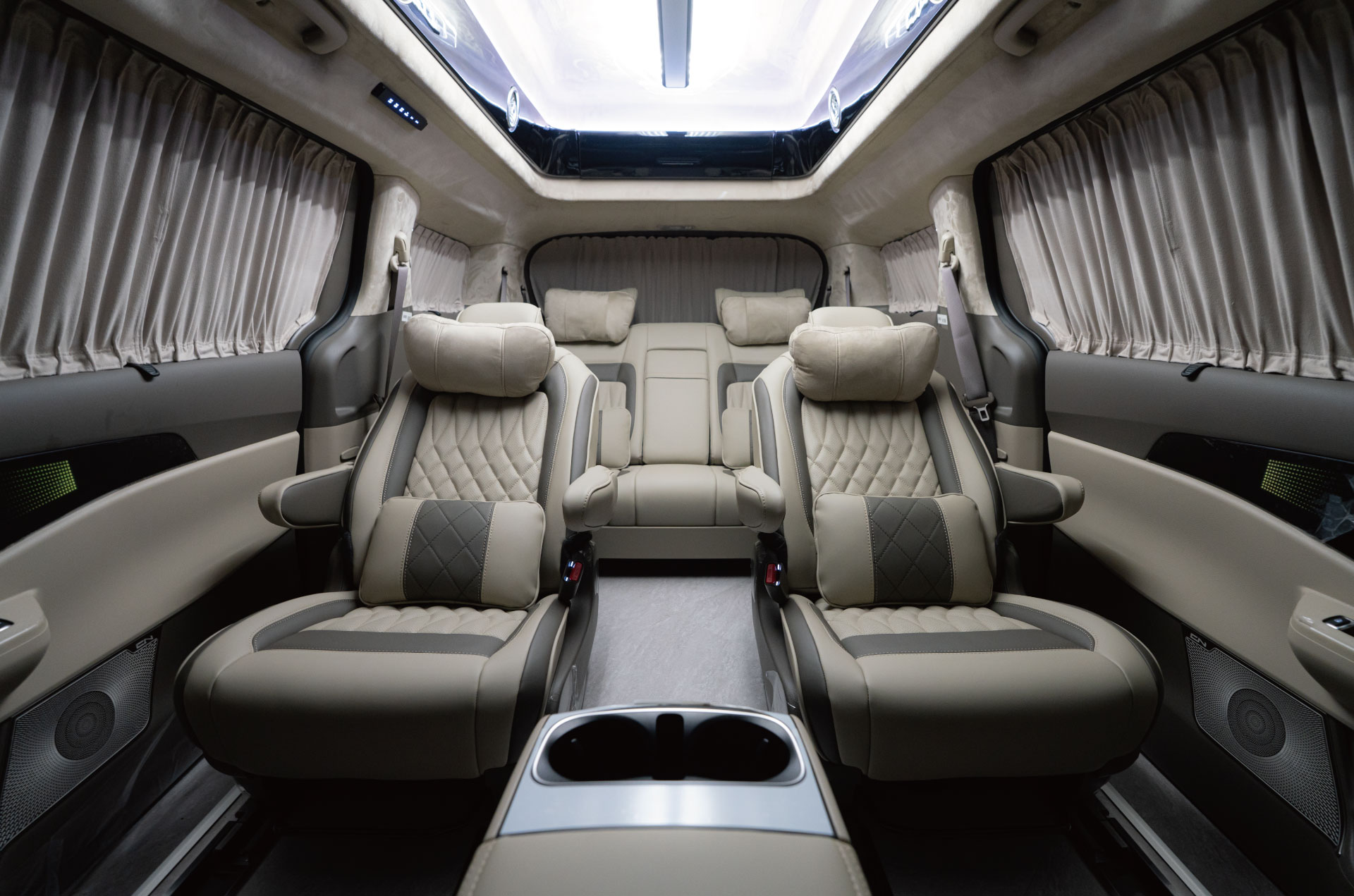 CN카니발 하이리무진