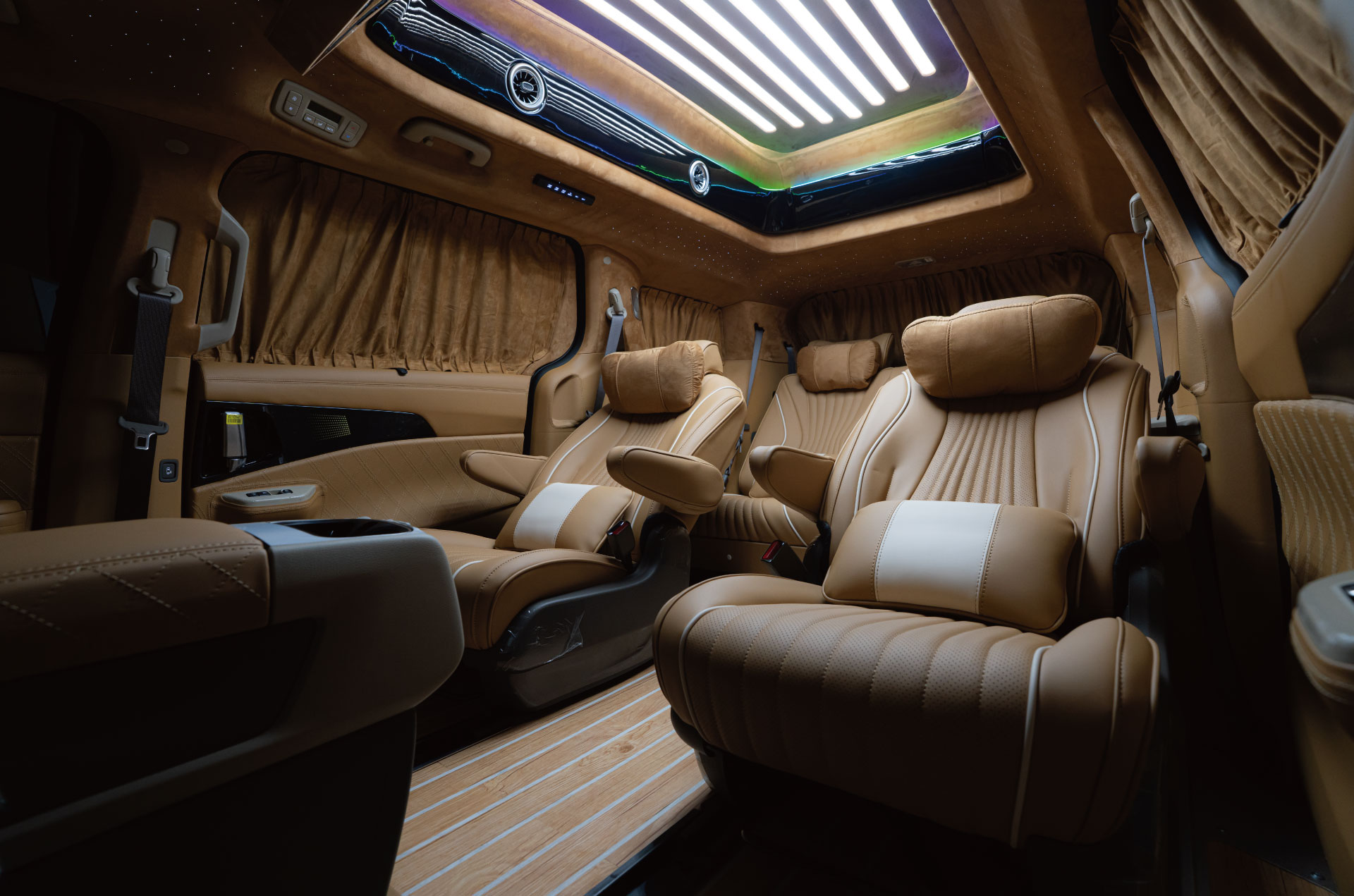 CN카니발 하이리무진