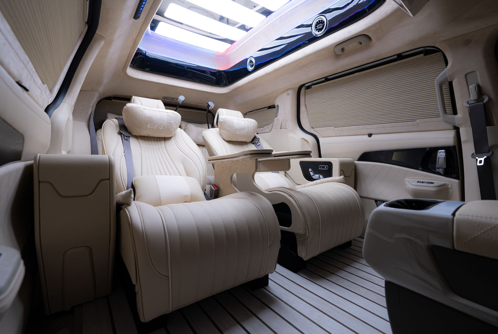 CN카니발 하이리무진