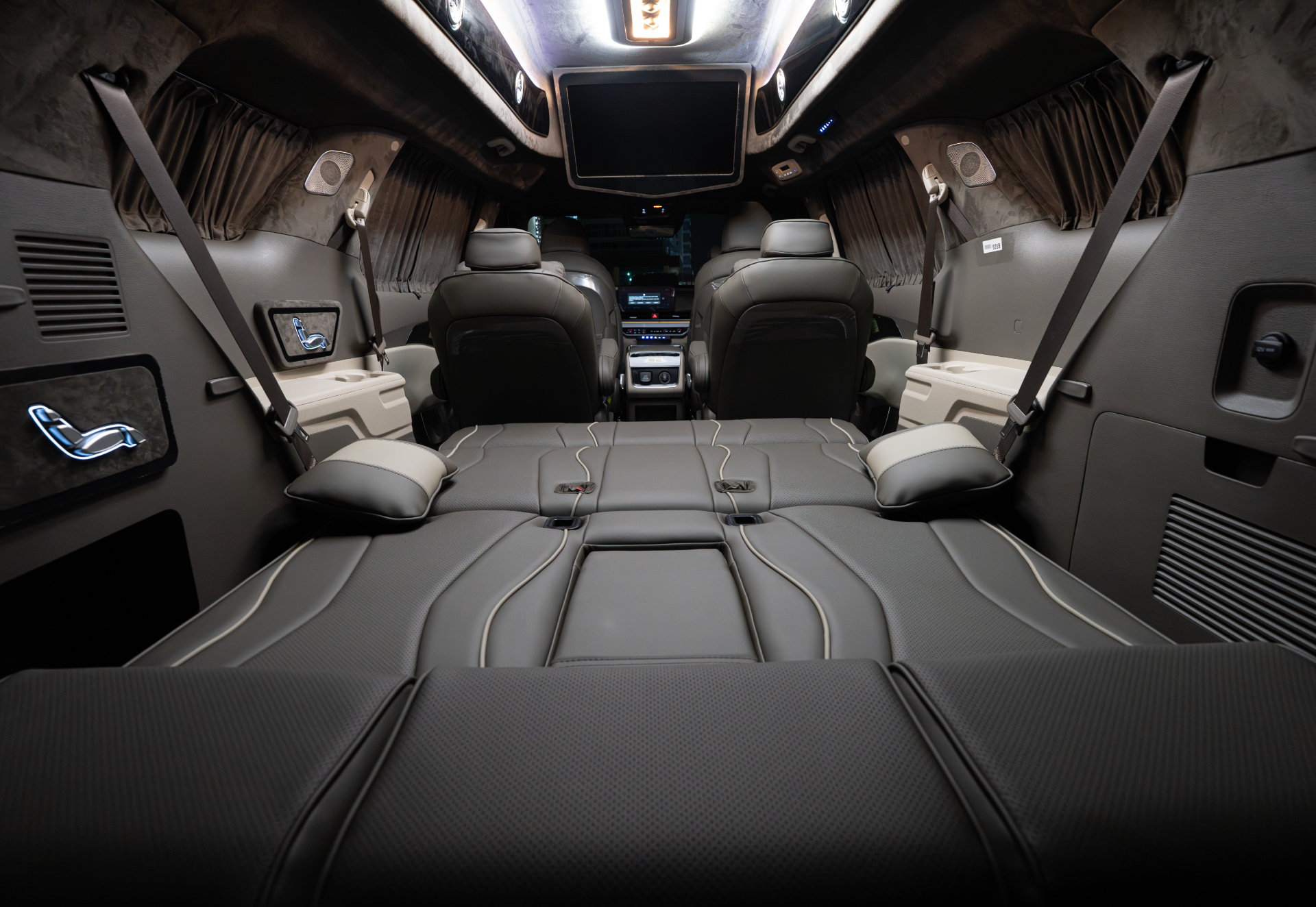 CN카니발 하이리무진