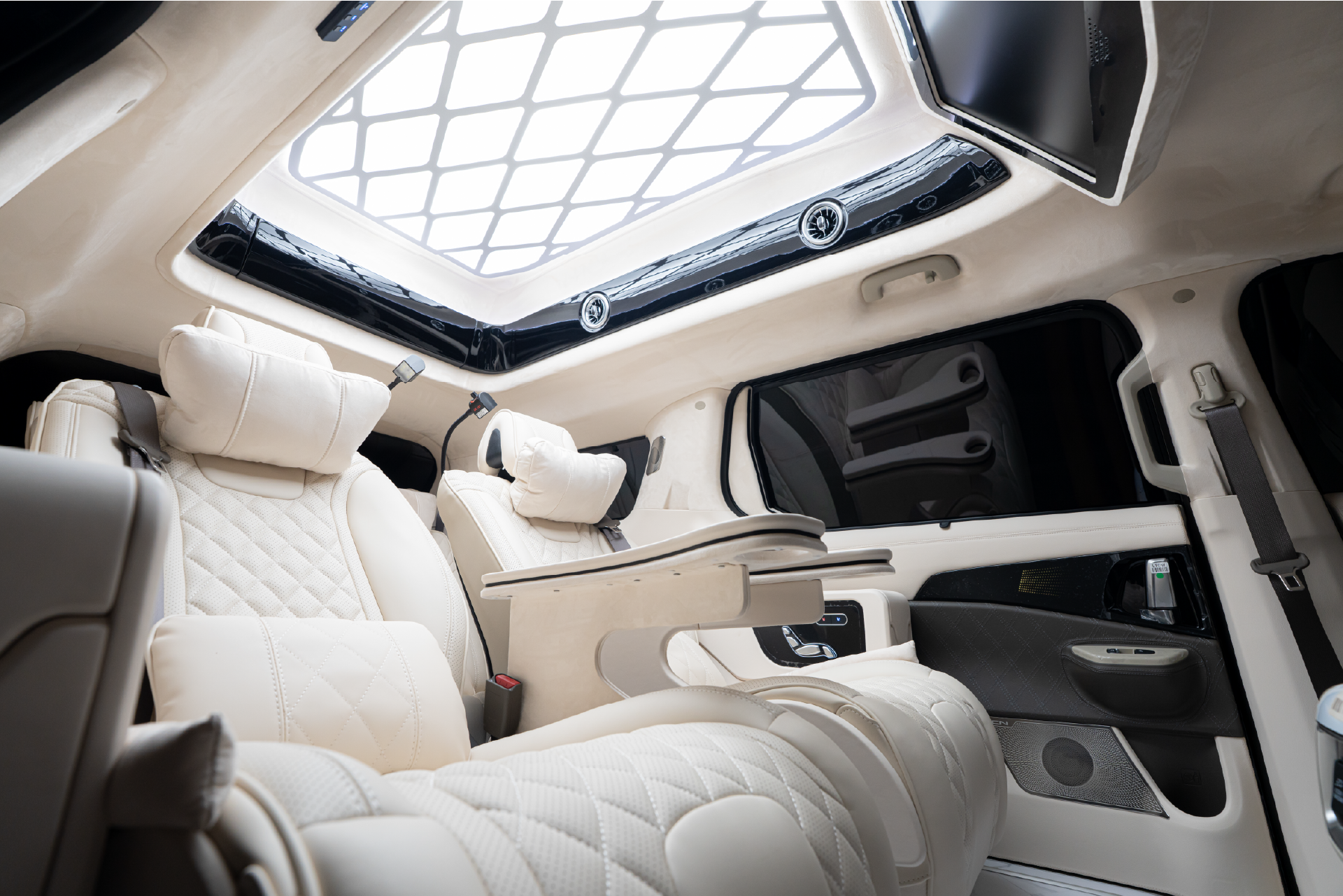 CN카니발 하이리무진
